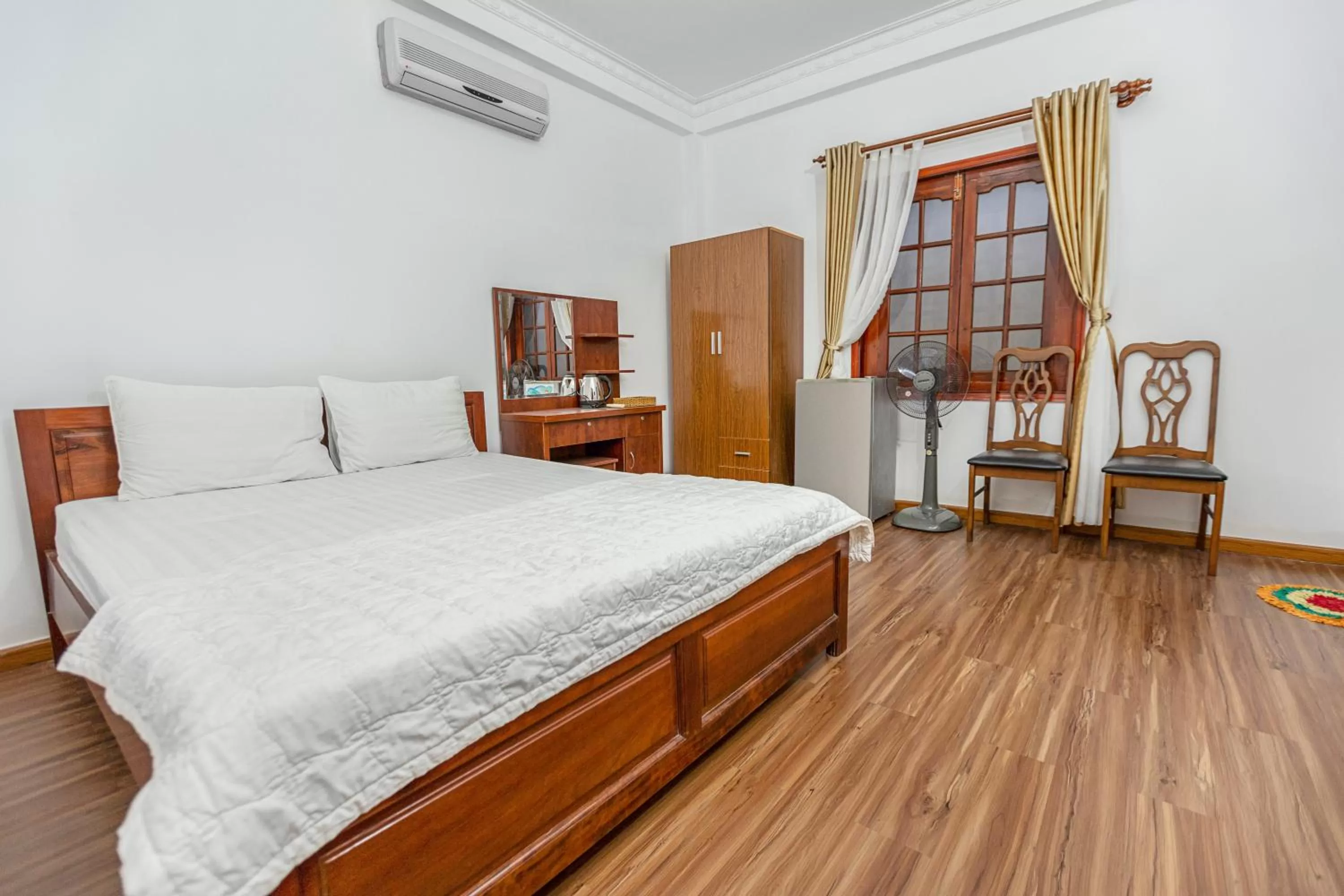 Standard Double Room in Caroline Resort