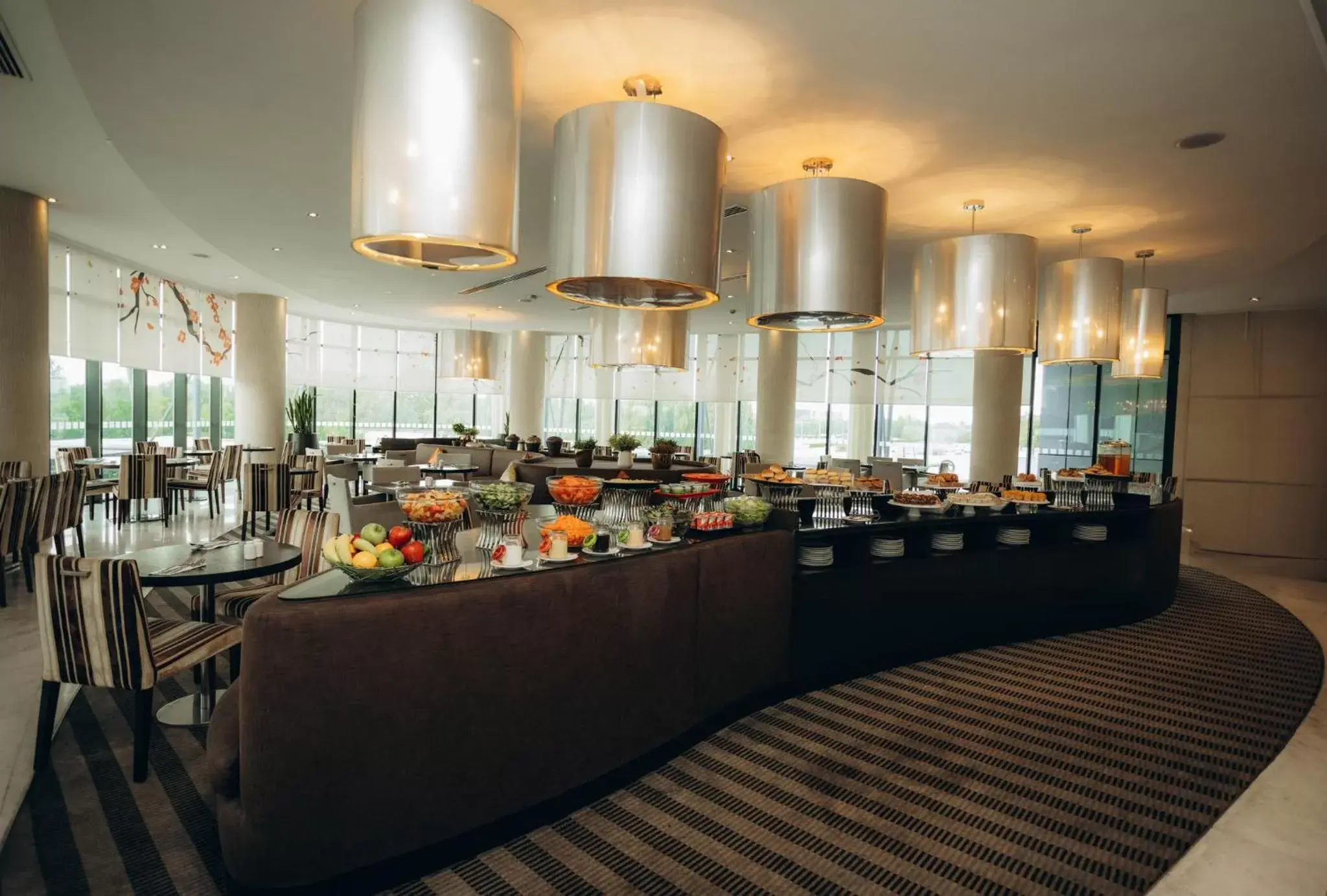 Breakfast, Restaurant/Places to Eat in Holiday Inn Abu Dhabi, an IHG Hotel