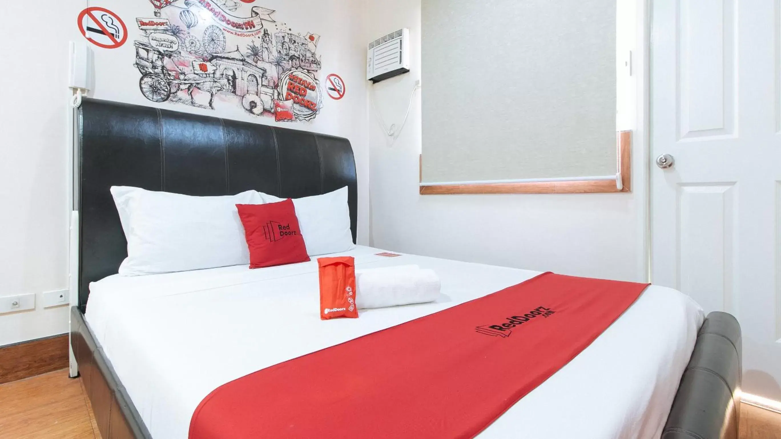 Bedroom in RedDoorz at CPG Estate Hotel Taguig