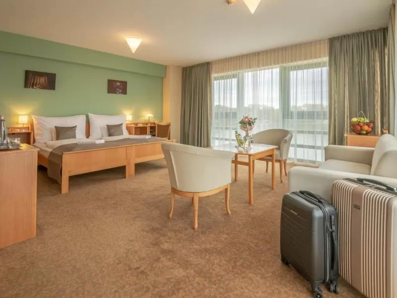 Photo of the whole room, Bed in Szent János Hotel