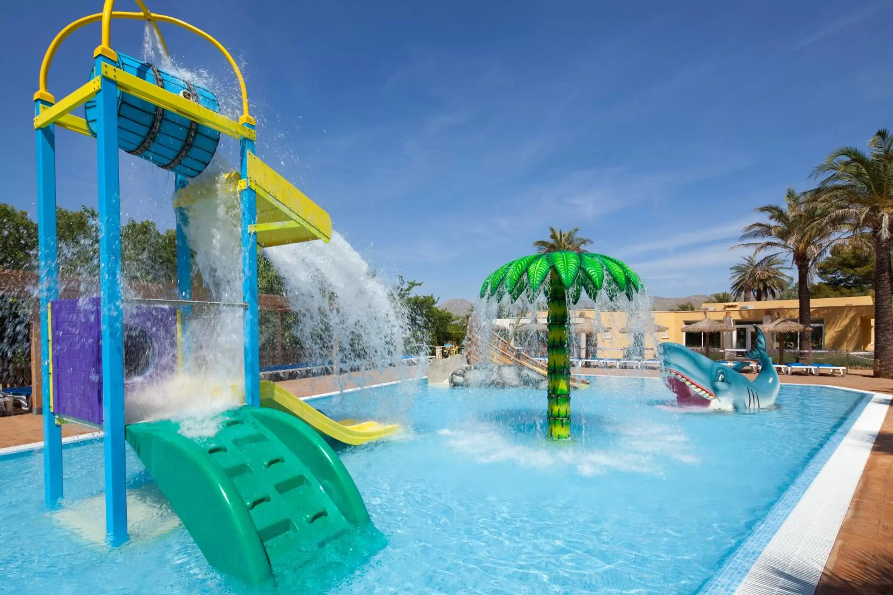 Area and facilities, Water Park in Club del Sol Aparthotel