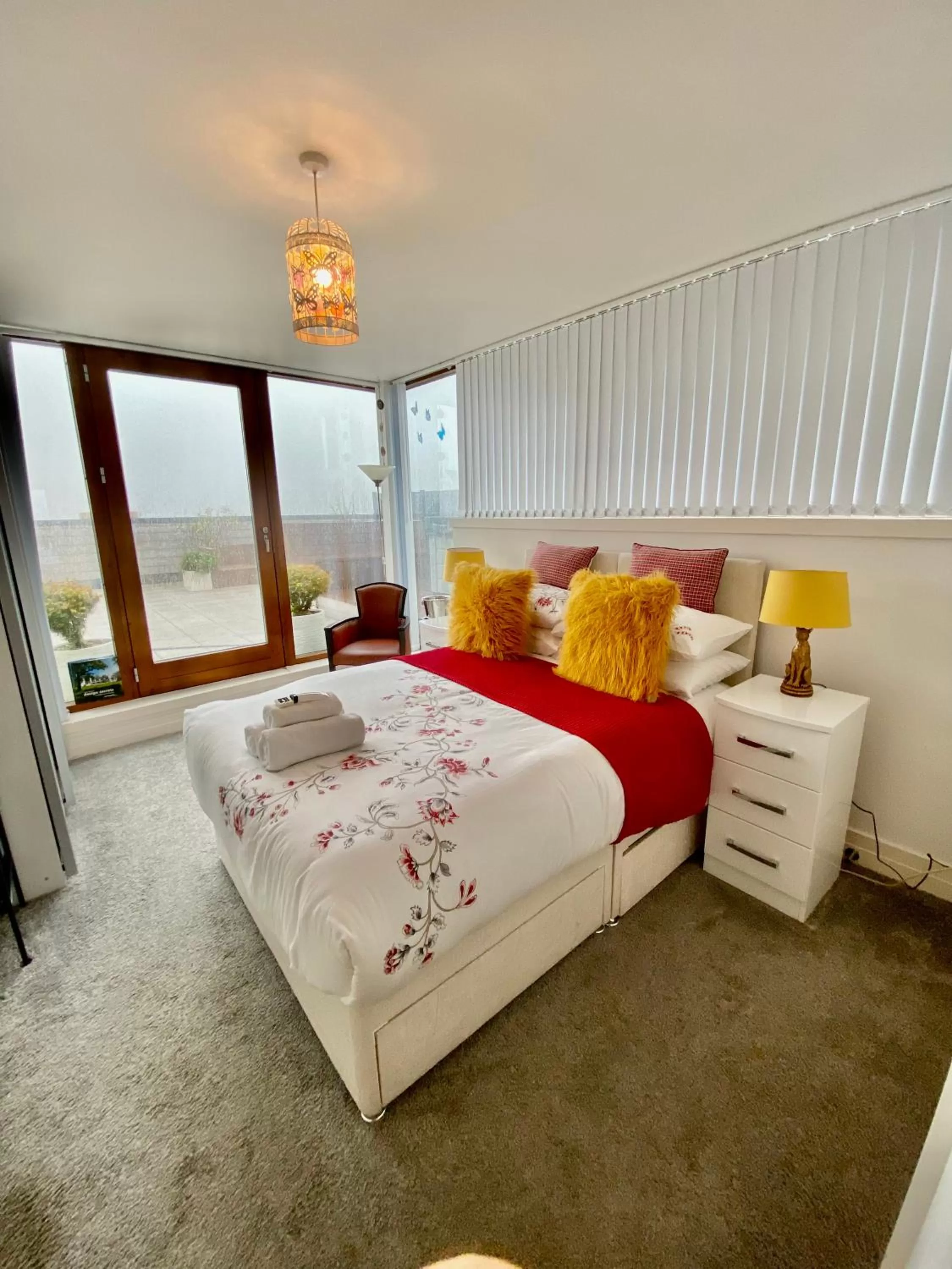 Bed in James Clow Bed & Breakfast