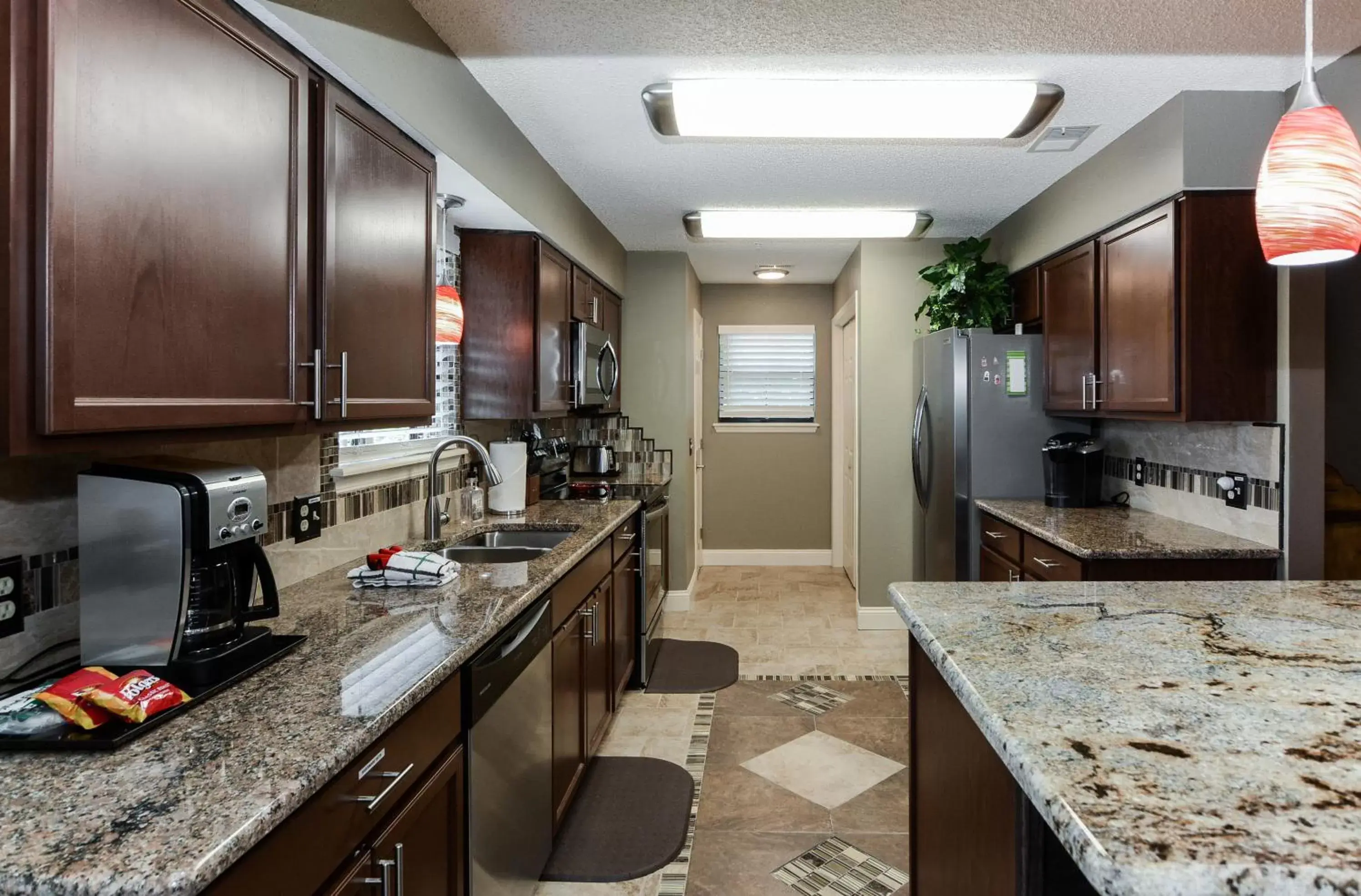 Kitchen/Kitchenette in Luxury Condos at Thousand Hills - Branson -Beautifully Remodeled