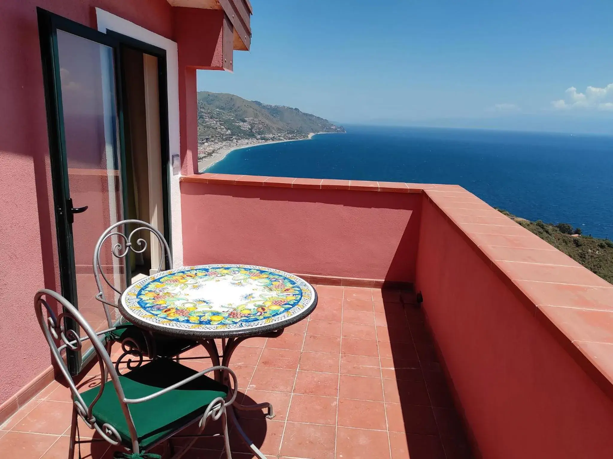 Balcony/Terrace in La Pensione Svizzera