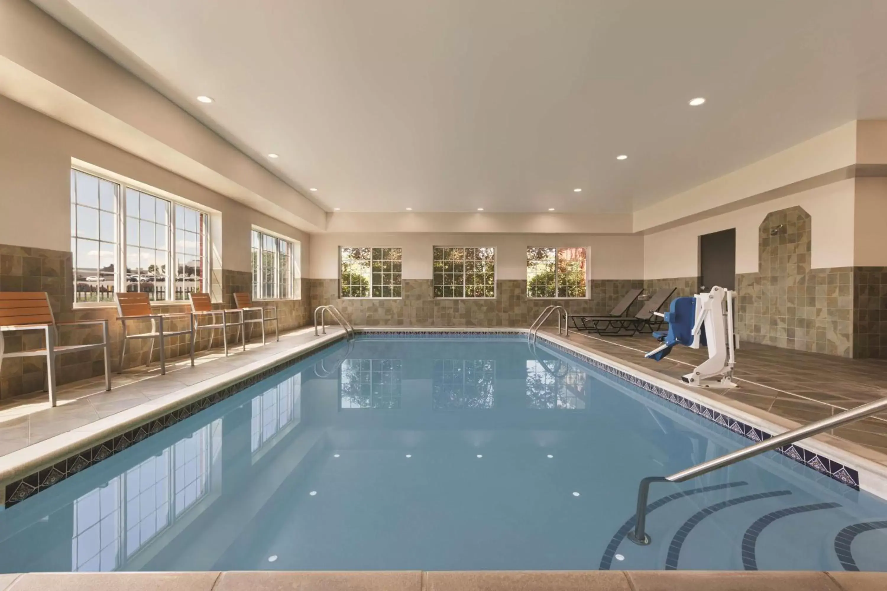 Activities, Swimming Pool in Country Inn & Suites by Radisson, Hagerstown, MD