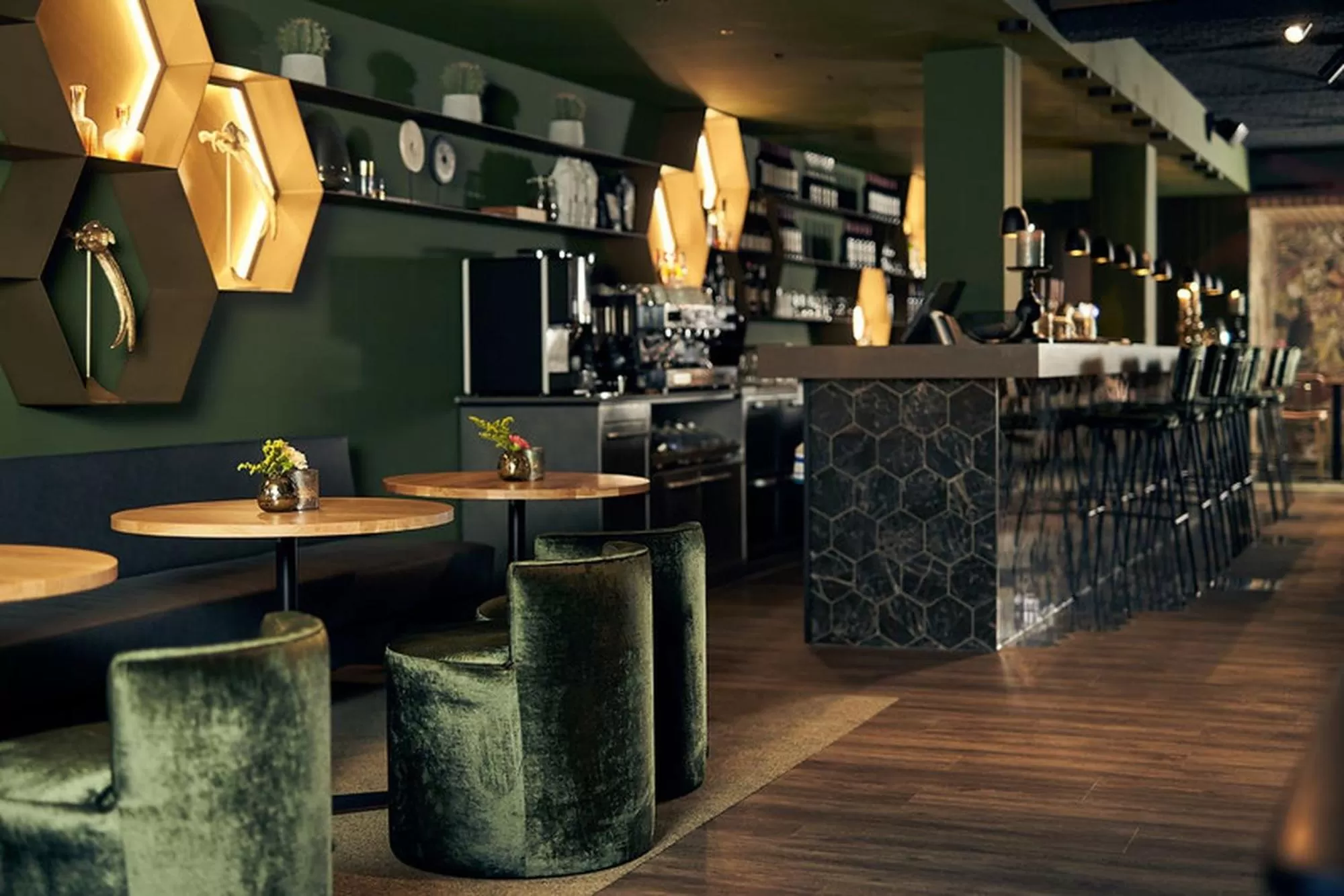 Lounge or bar in Van der Valk Hotel Arnhem