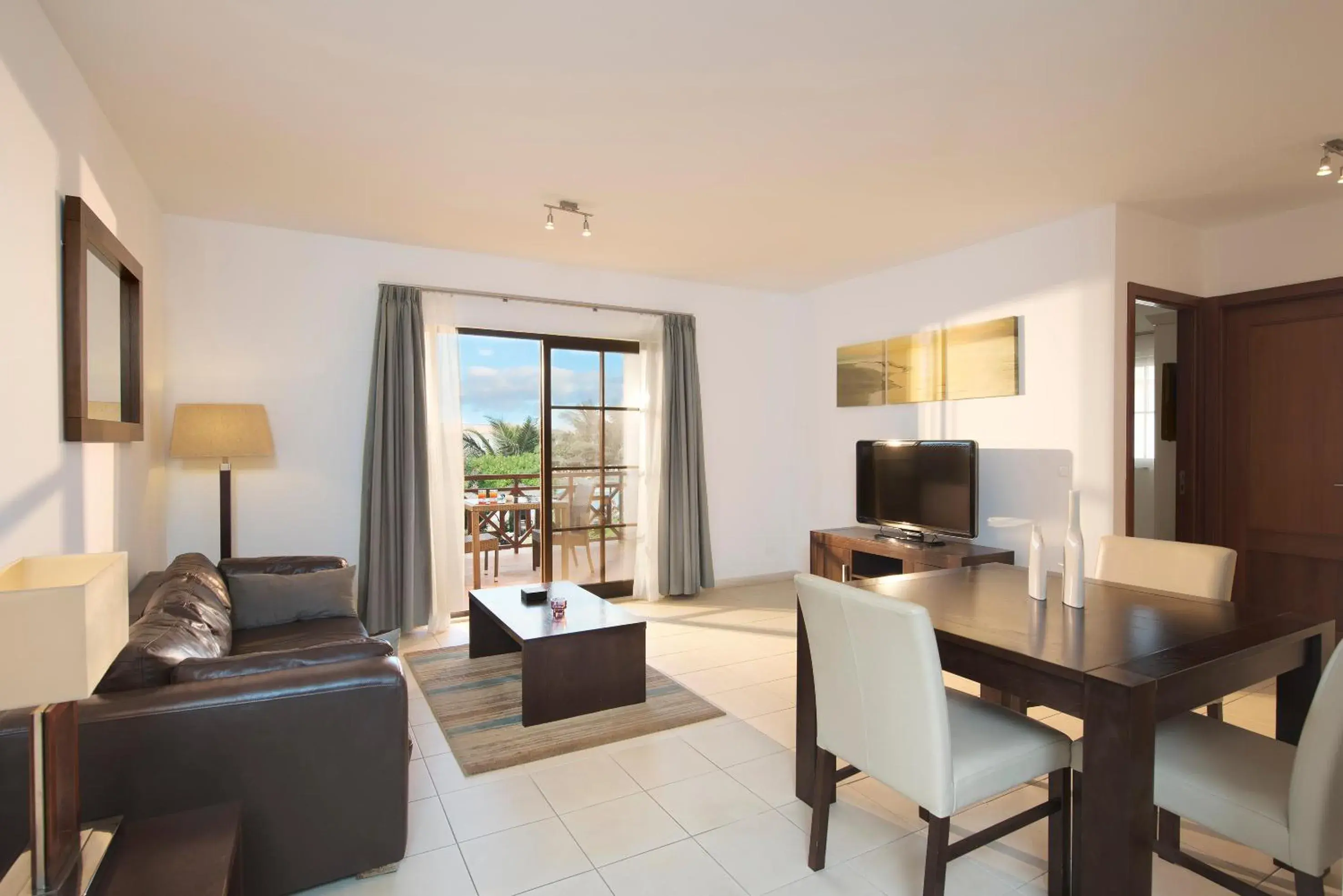 Living room, Seating Area in Melia Tortuga Beach