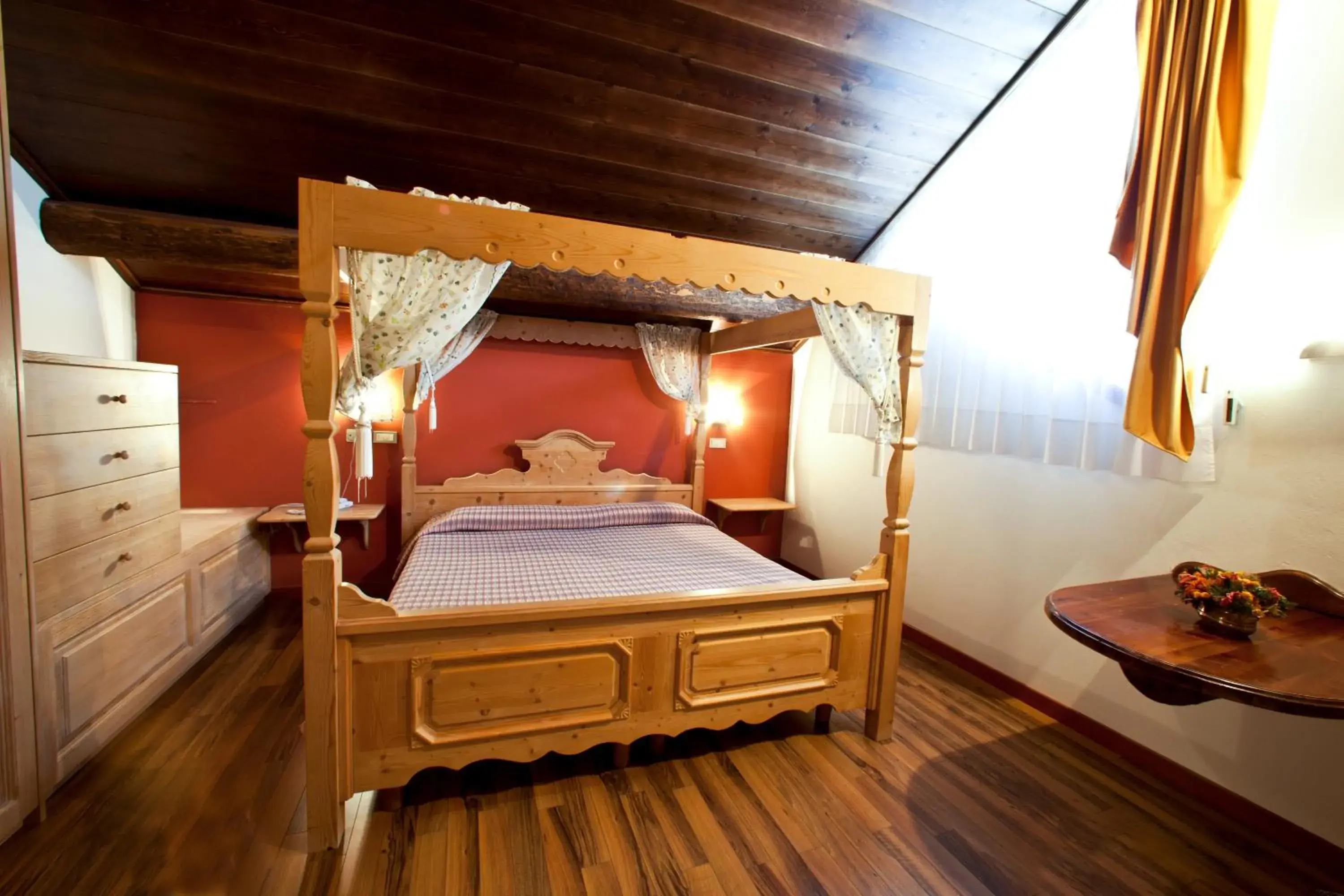 Photo of the whole room, Bed in Hotel Baita Clementi Photo of the whole room, Bed in Hotel Baita Clementi