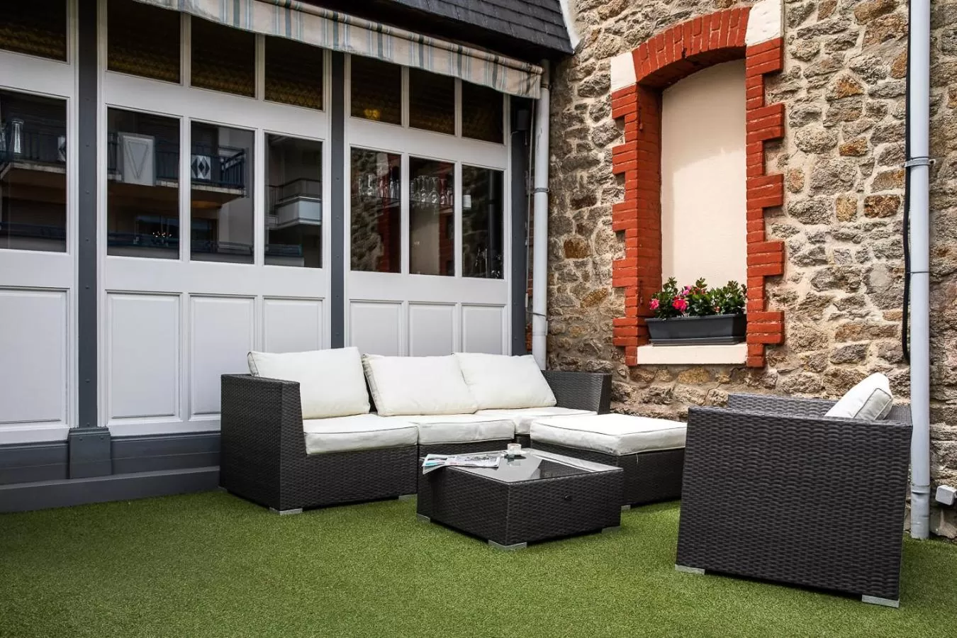 Patio in Hotel Des Dunes