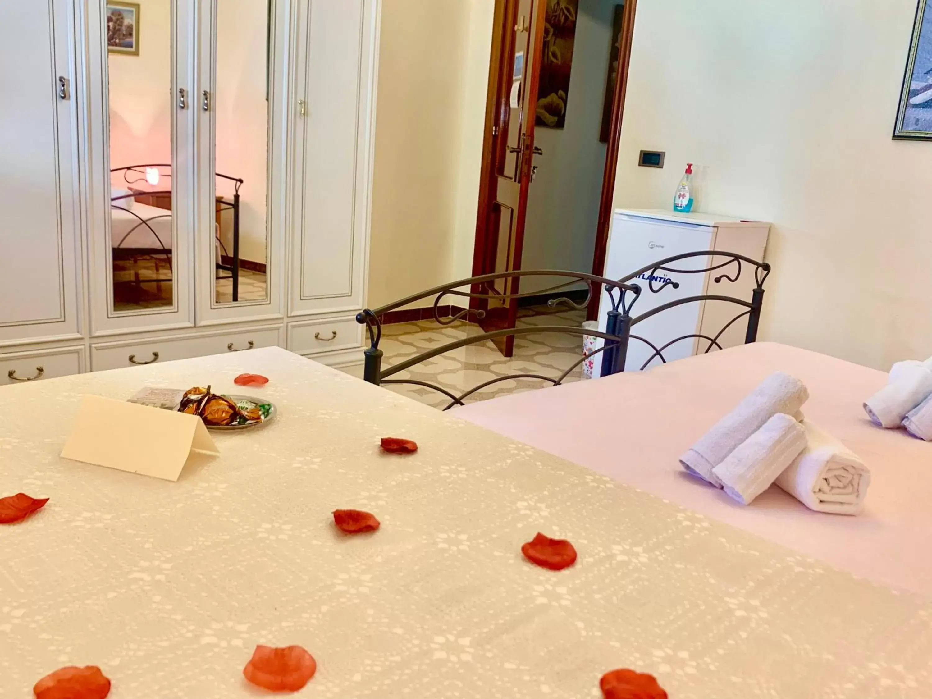 Bed in Bed & Breakfast Acquamarina