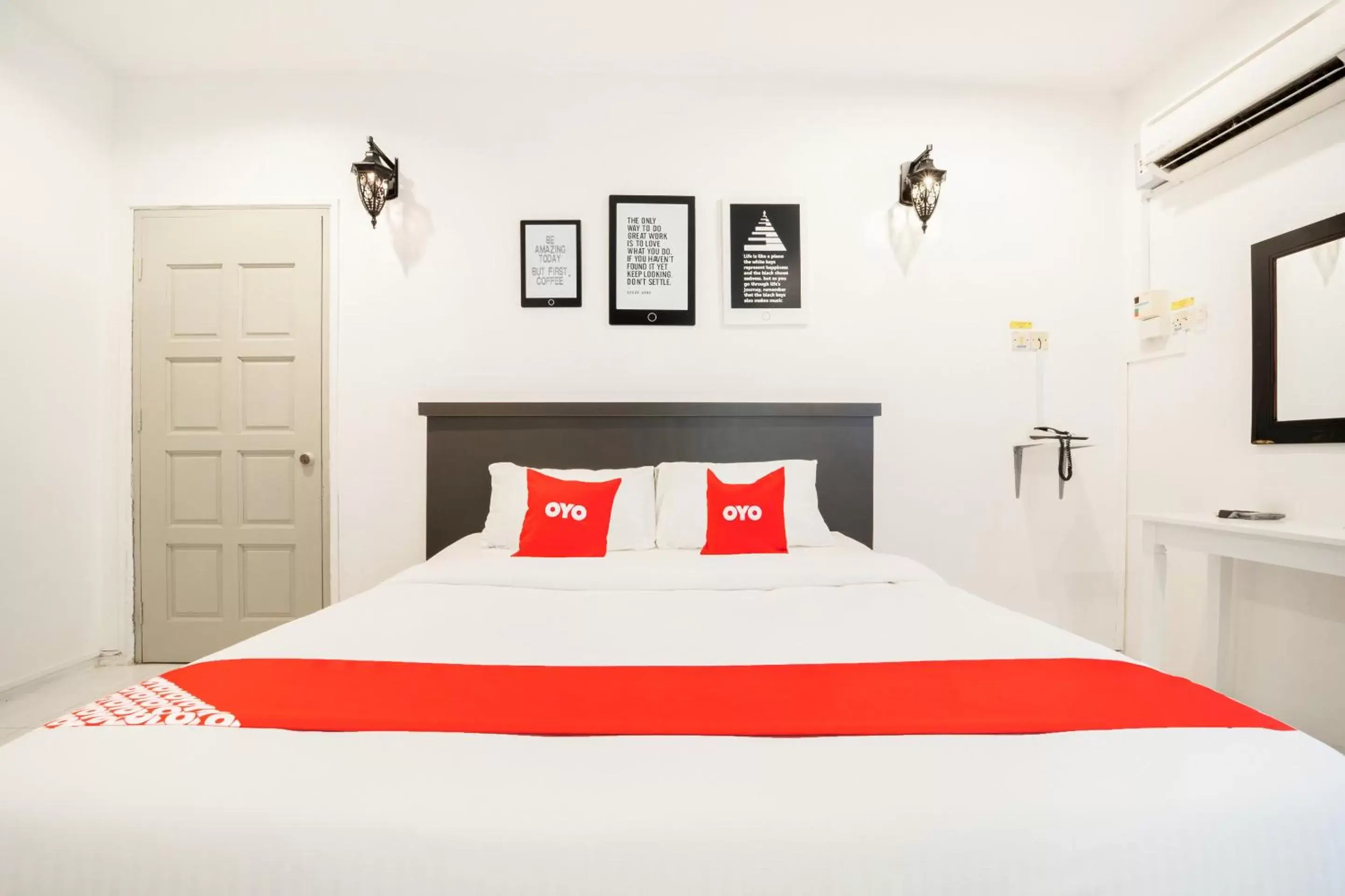Bedroom, Bed in OYO 89486 Kulim Inn