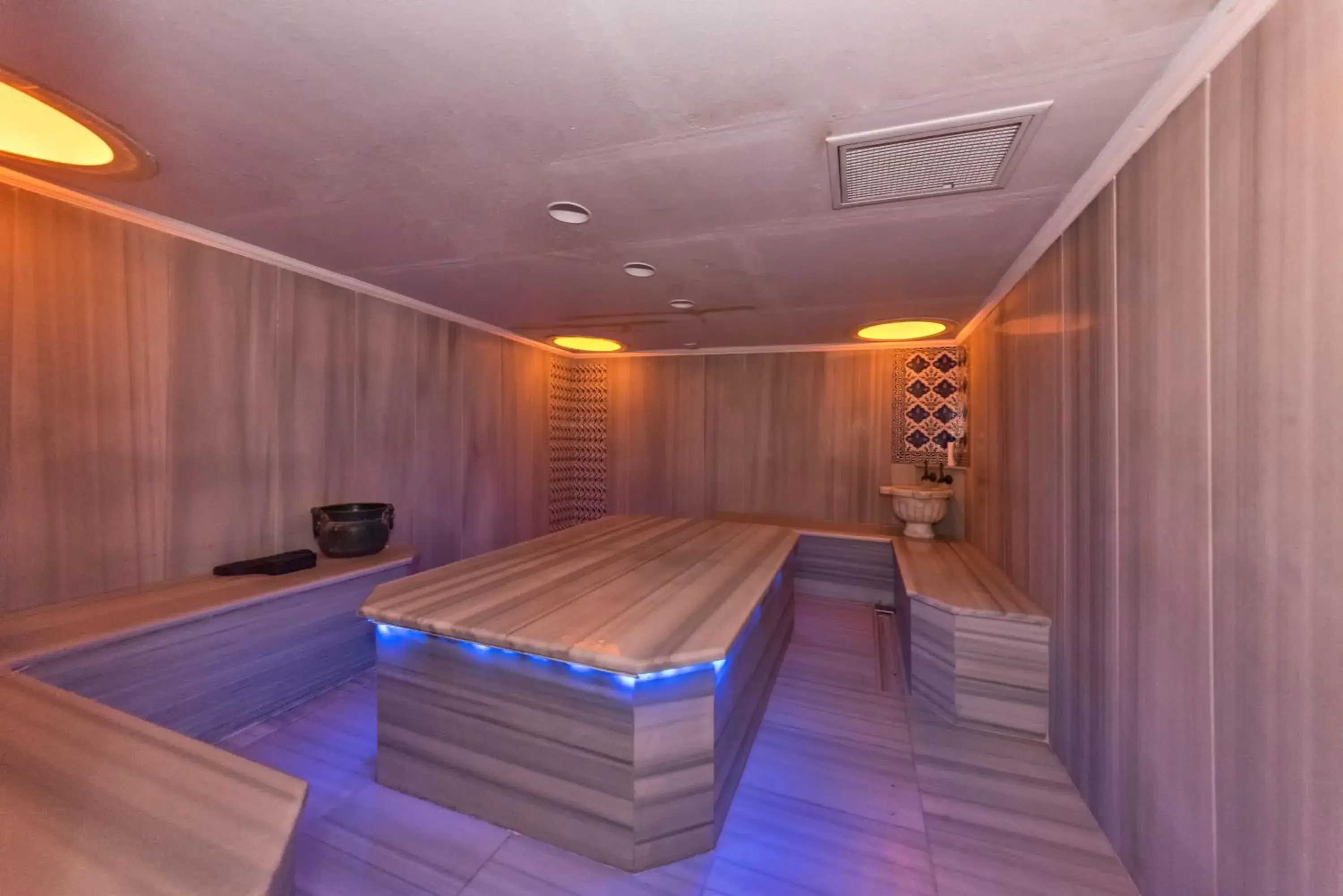 Spa and wellness centre/facilities in Marnas Hotels