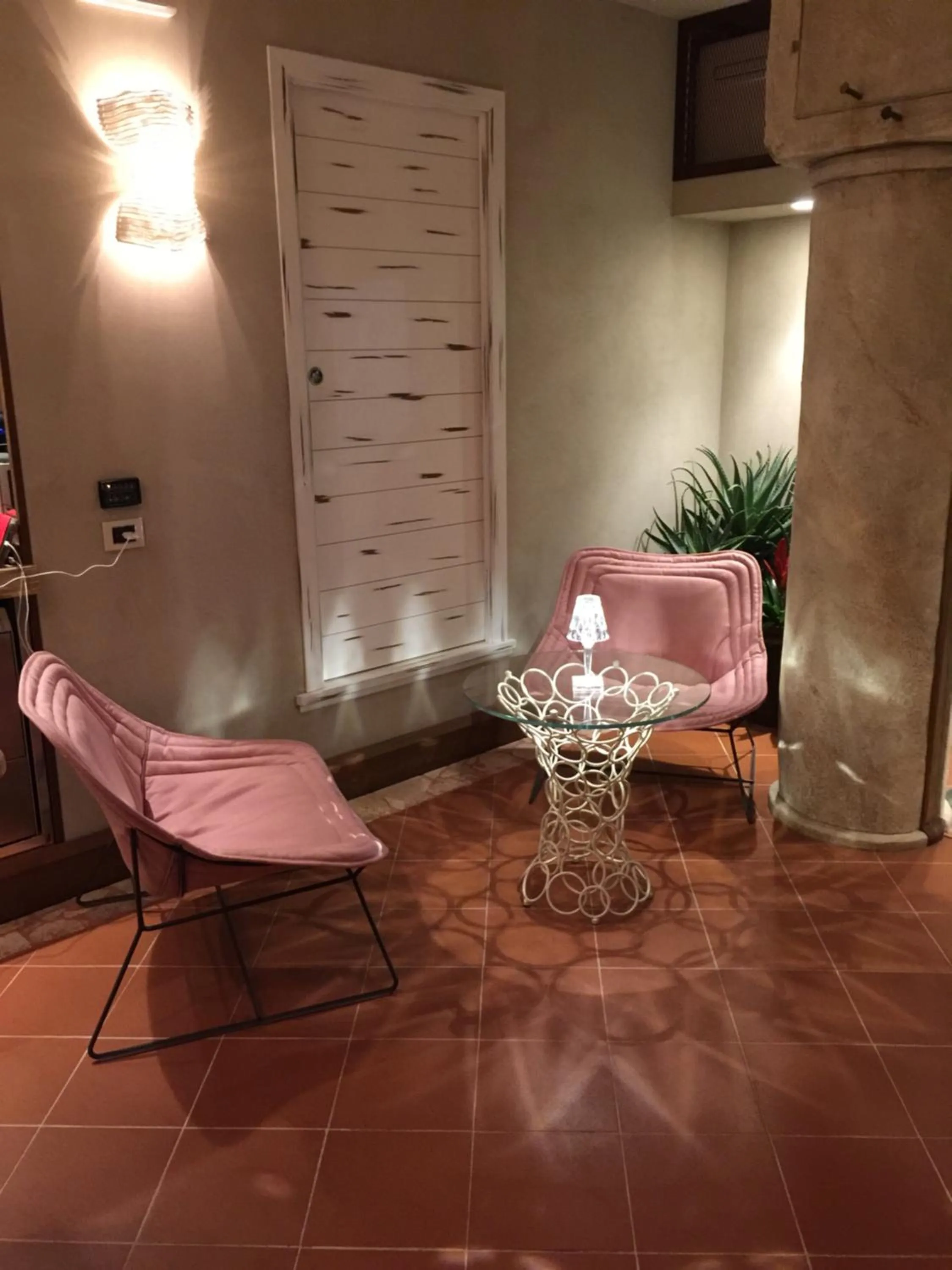 Restaurant/places to eat in Sangallo Hotel