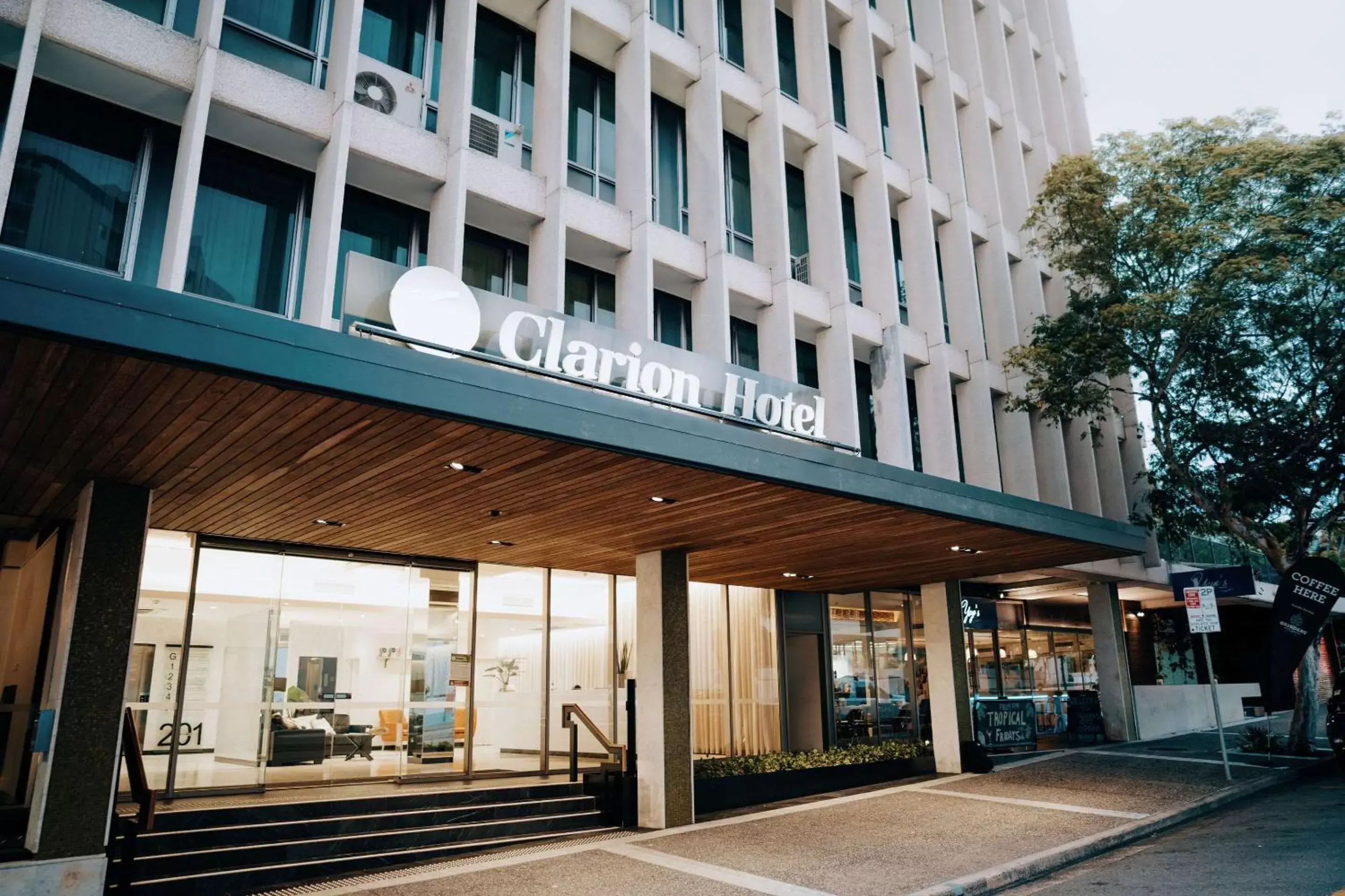 Property Building in Clarion Hotel Townsville