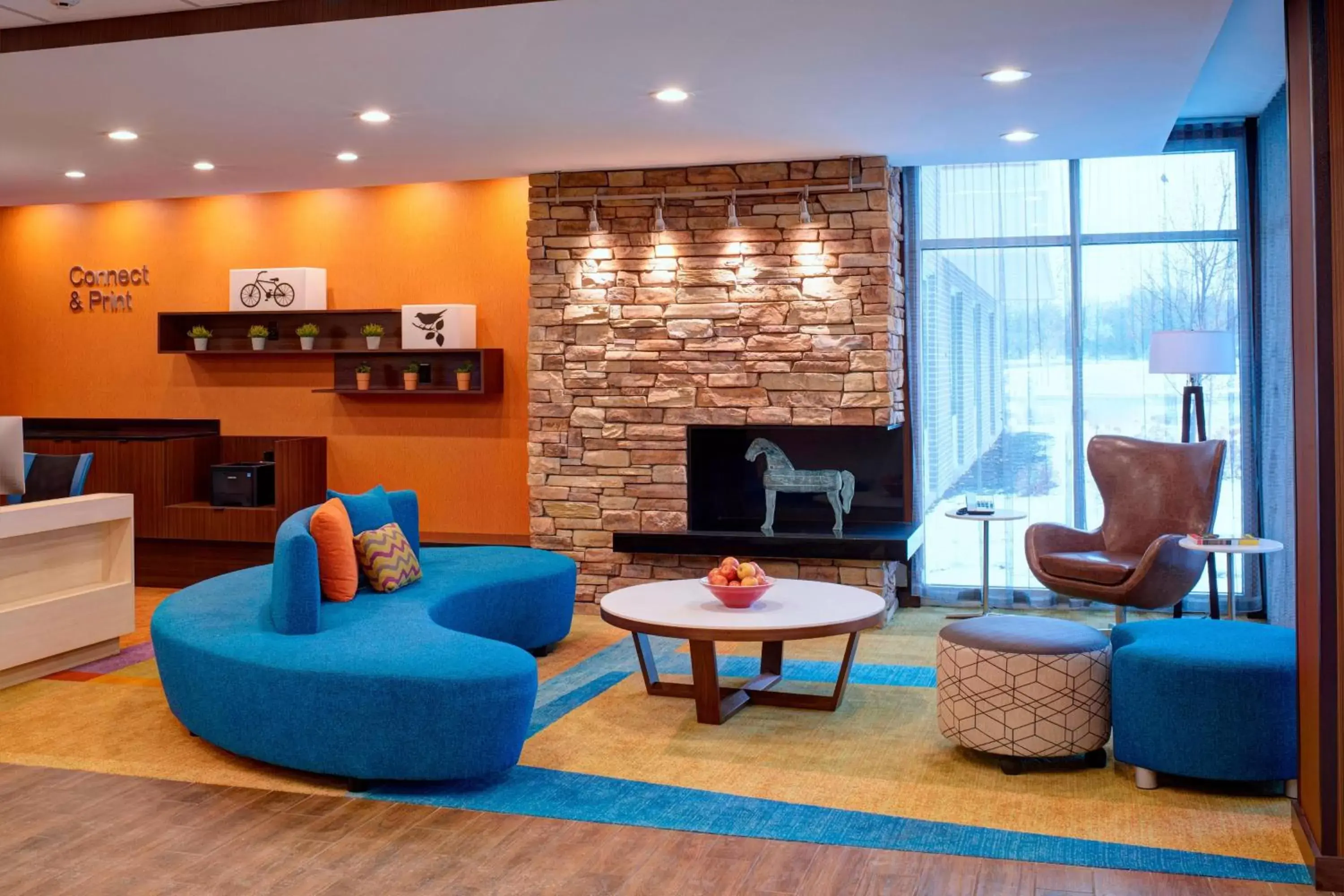 Lobby or reception, Lounge/Bar in Fairfield Inn & Suites By Marriott Ann Arbor Ypsilanti