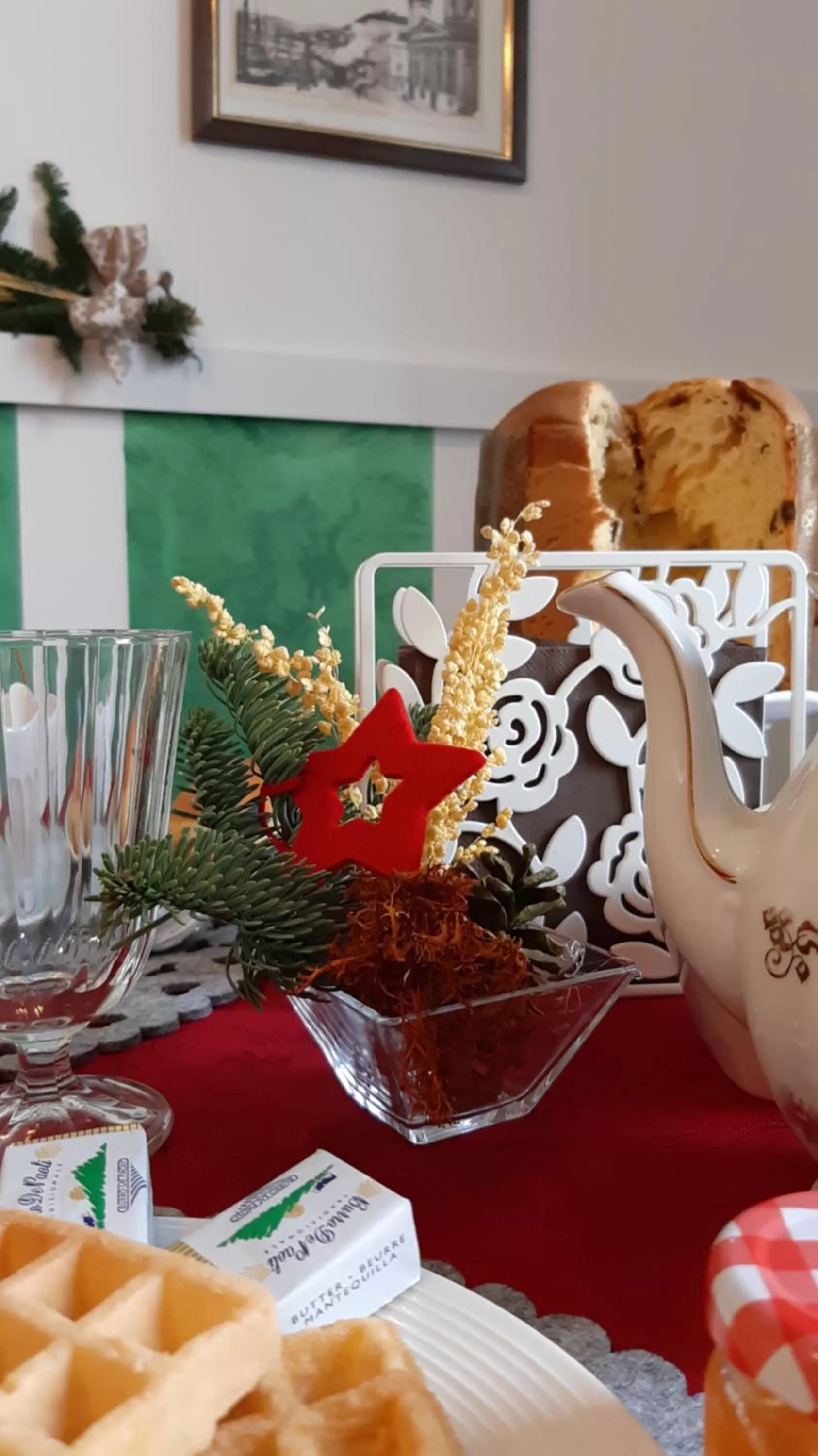 Continental breakfast in Bed & Chic bed & breakfast