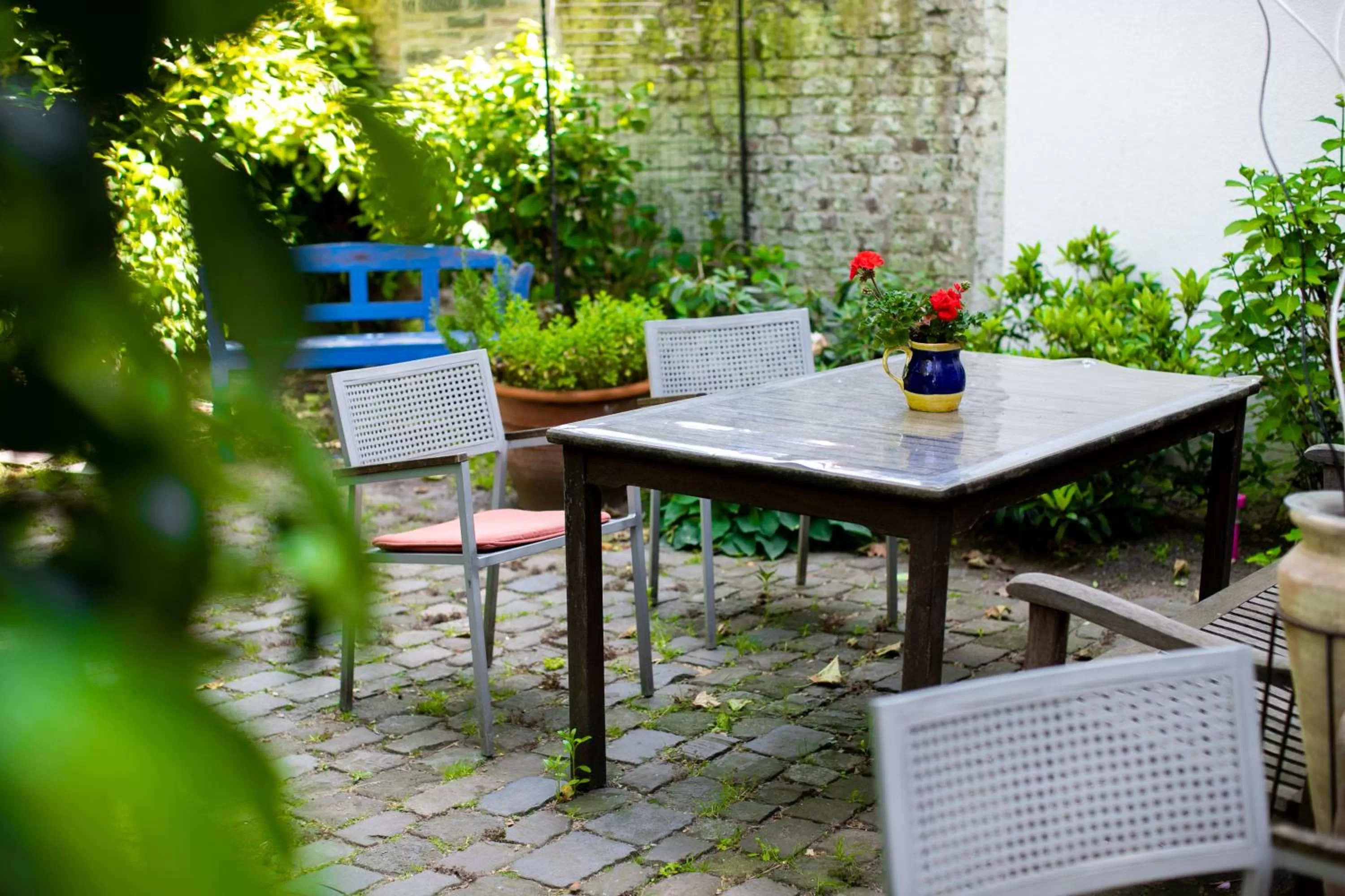 Garden in Hotel Stern - Self Check-In