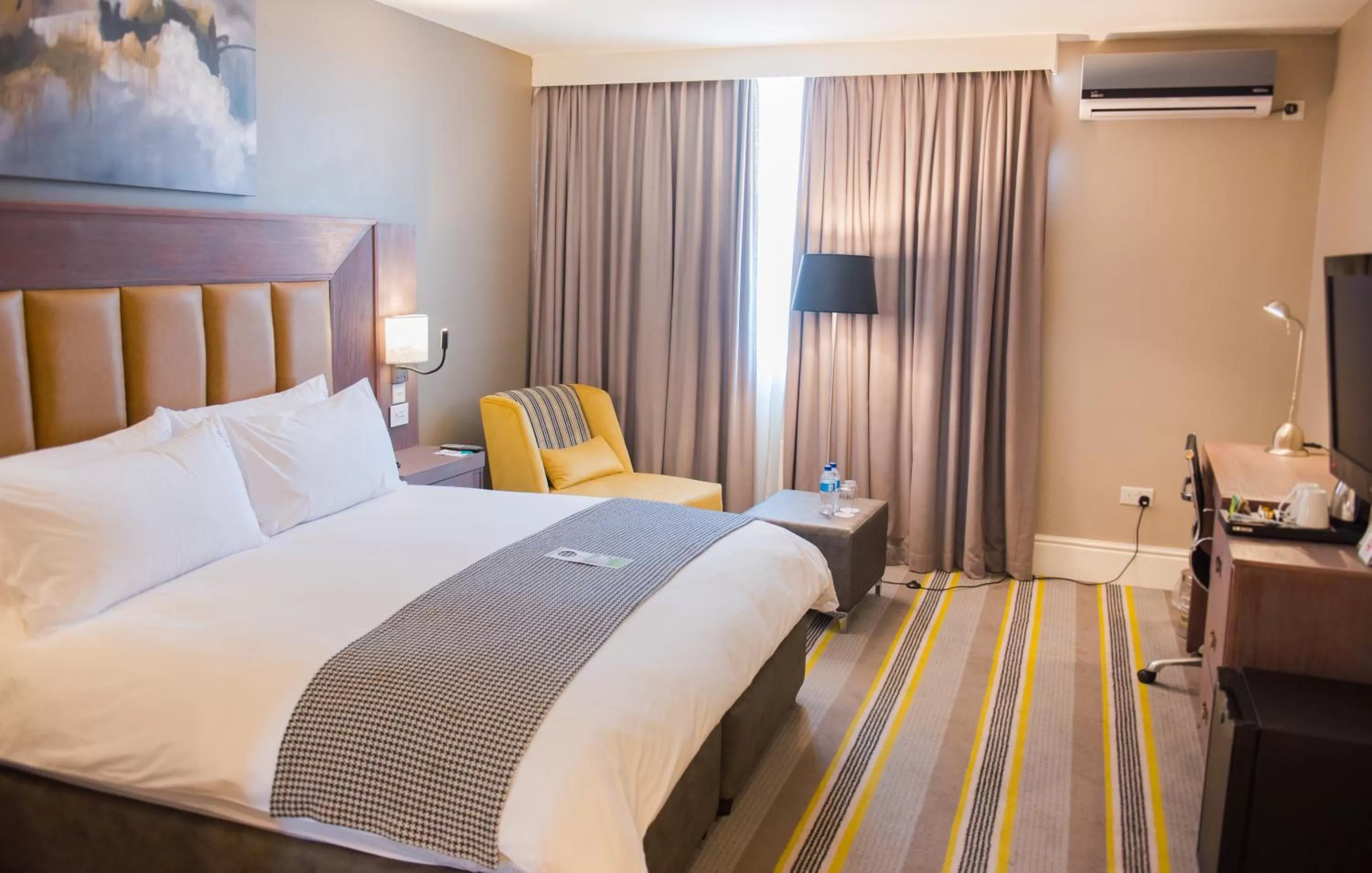 Bed in Holiday Inn - Mutare by IHG