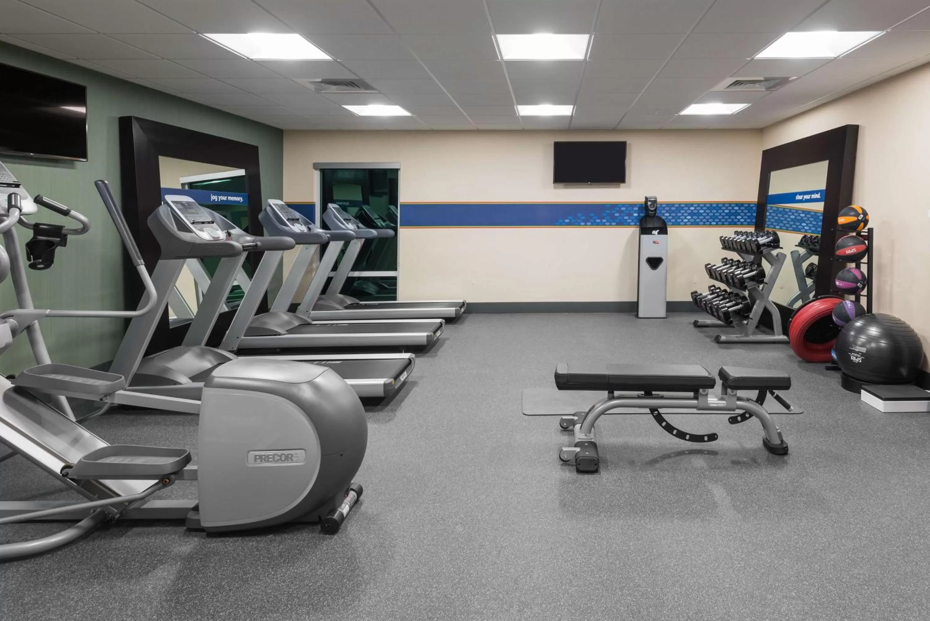 Fitness centre/facilities in Hampton Inn & Suites West Melbourne-Palm Bay Road