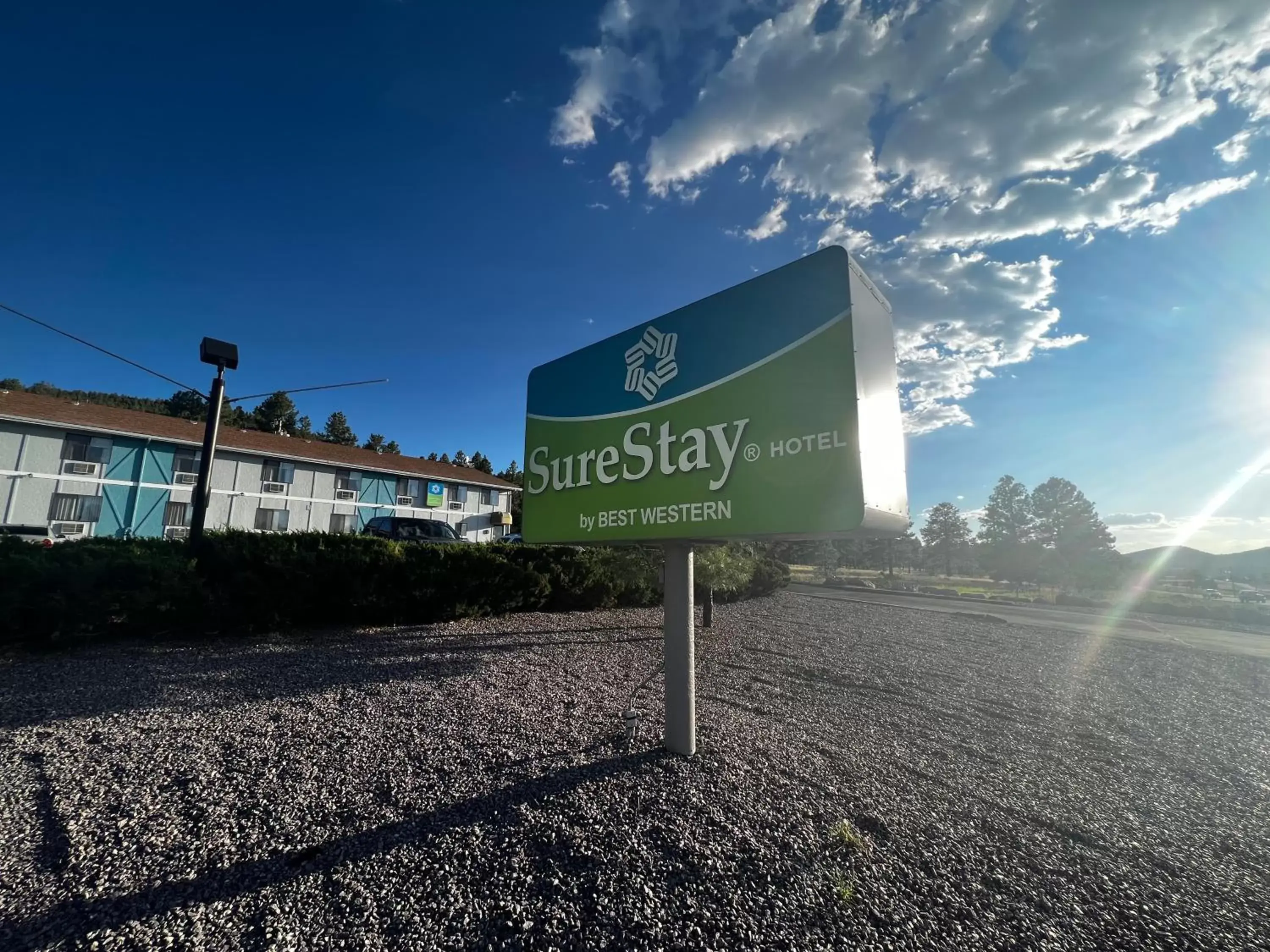 Property building, Property Logo/Sign in SureStay Hotel by Best Western Williams - Grand Canyon