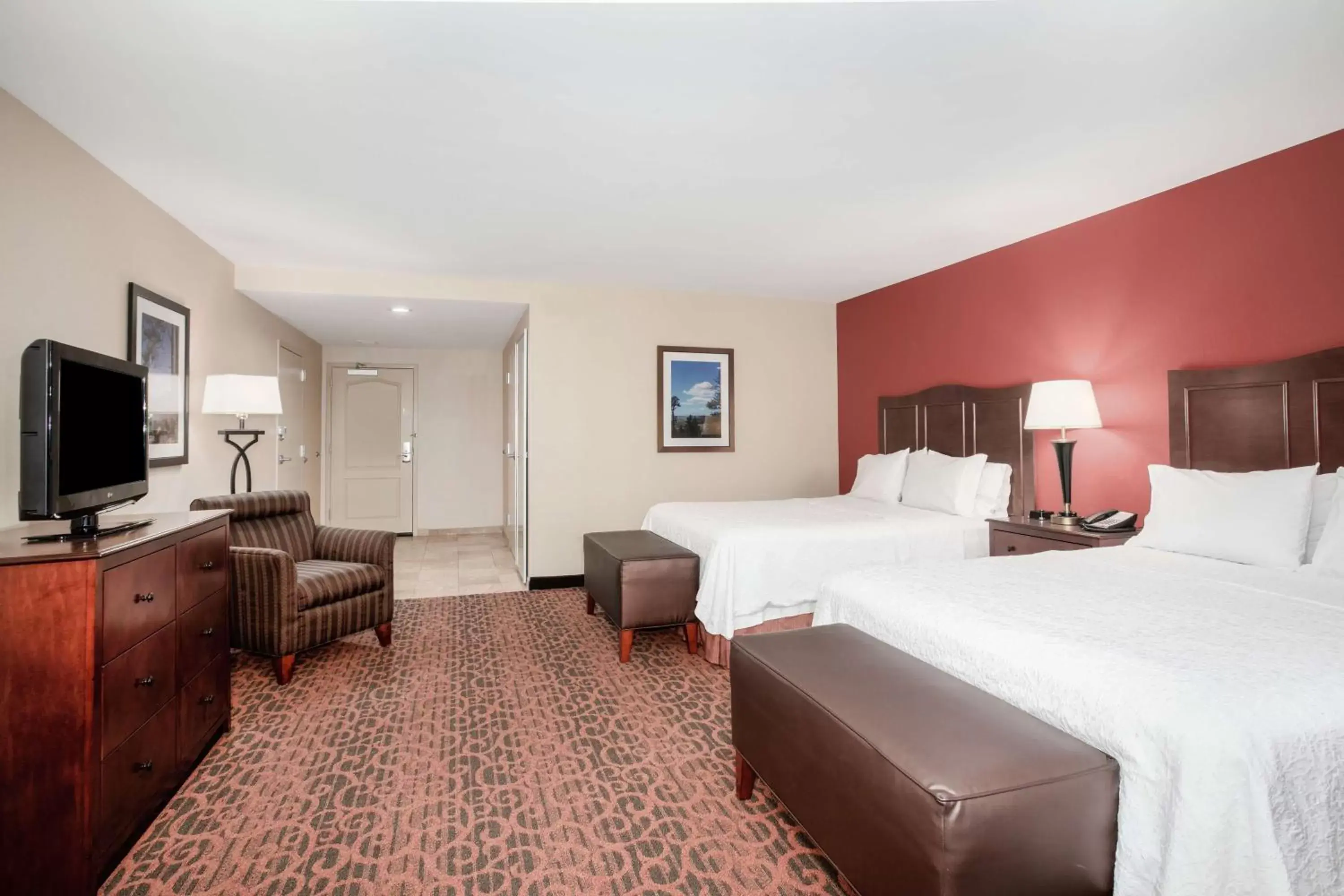 Bedroom in Hampton Inn and Suites Denver/South-RidgeGate
