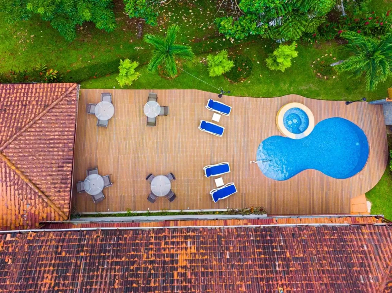 Property building in Albrook Inn