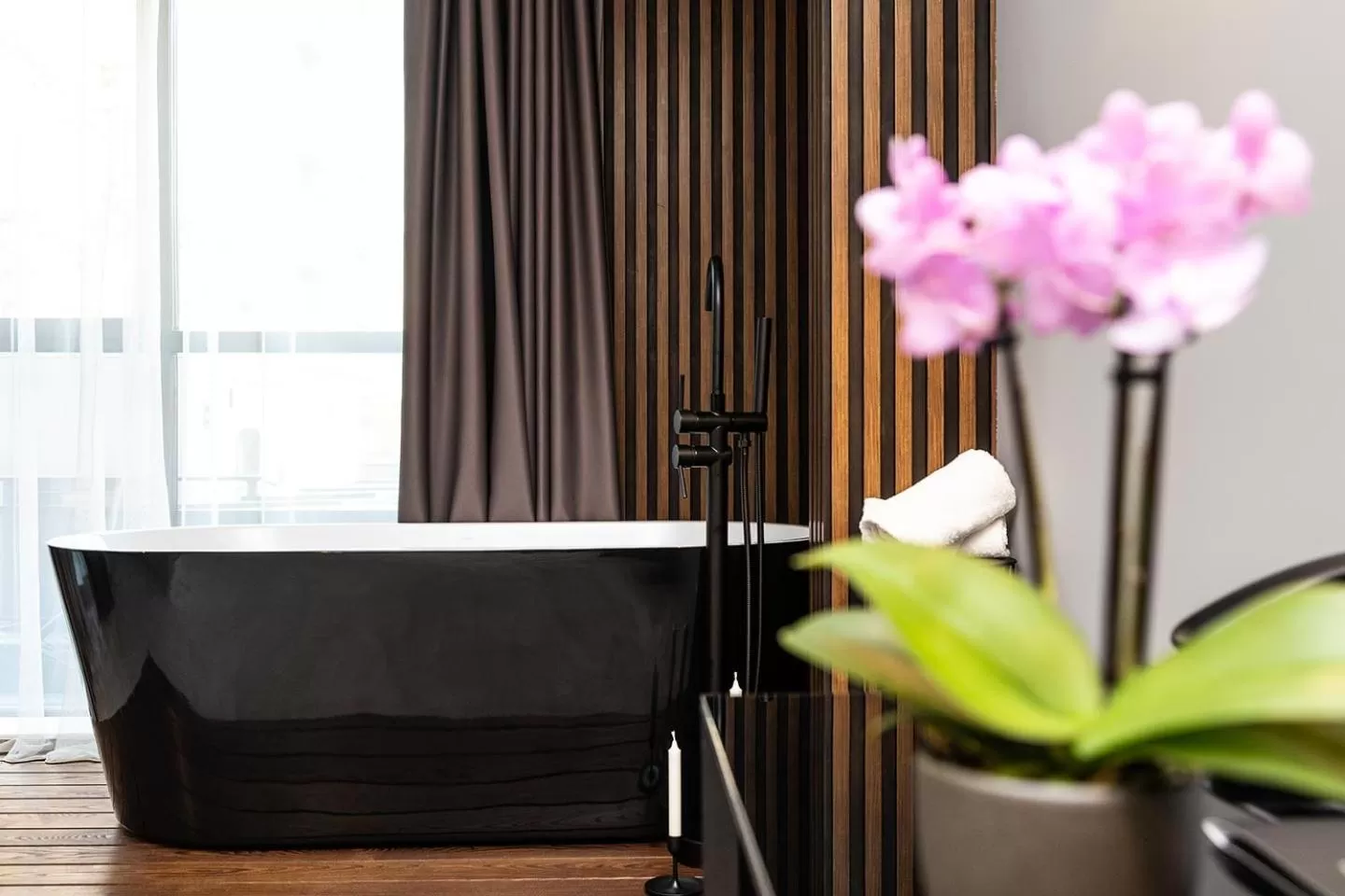 Bath in Abrazo Sofia Hotel by HMG