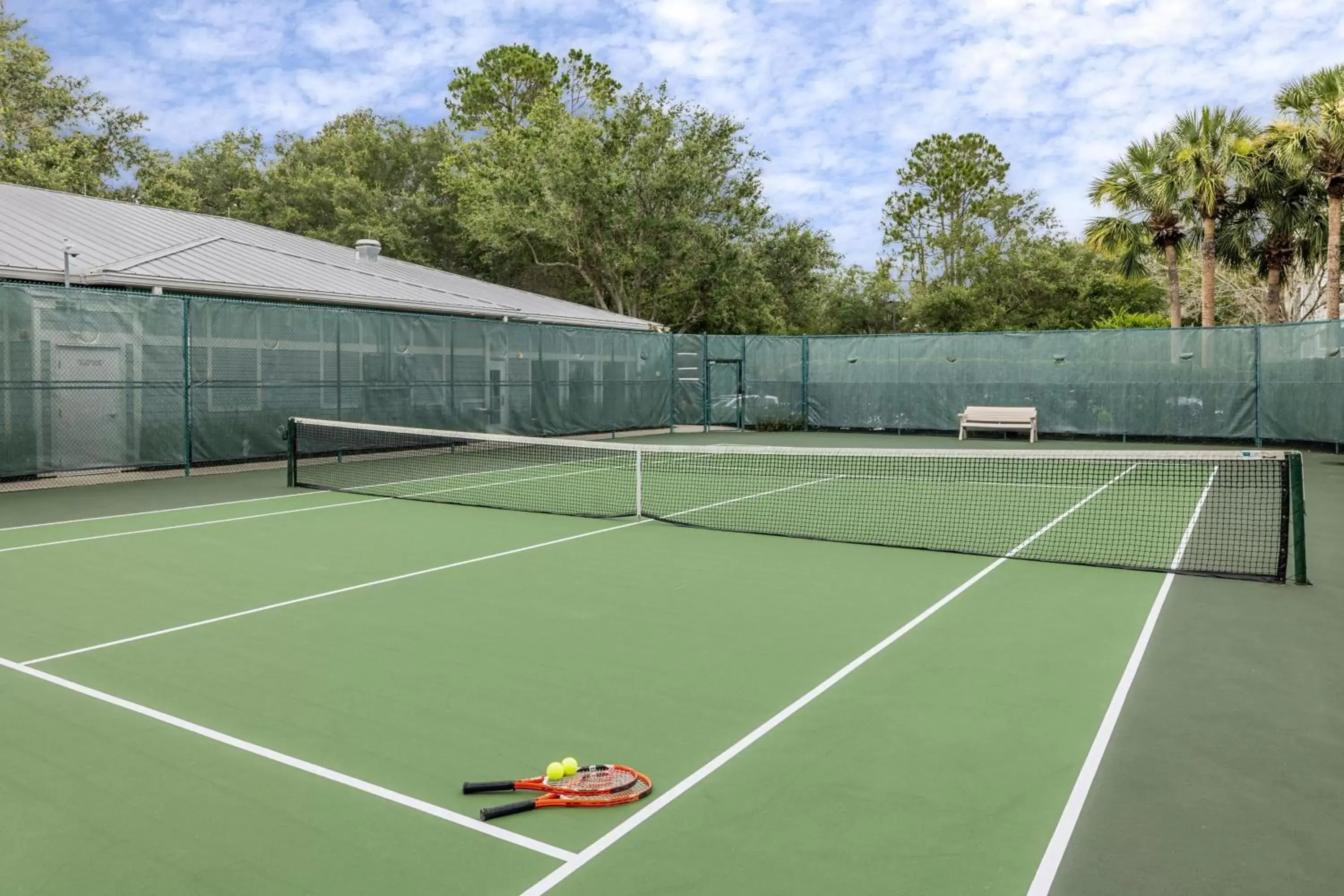 Tennis court, Tennis/Squash in Marriott's Cypress Harbour Villas