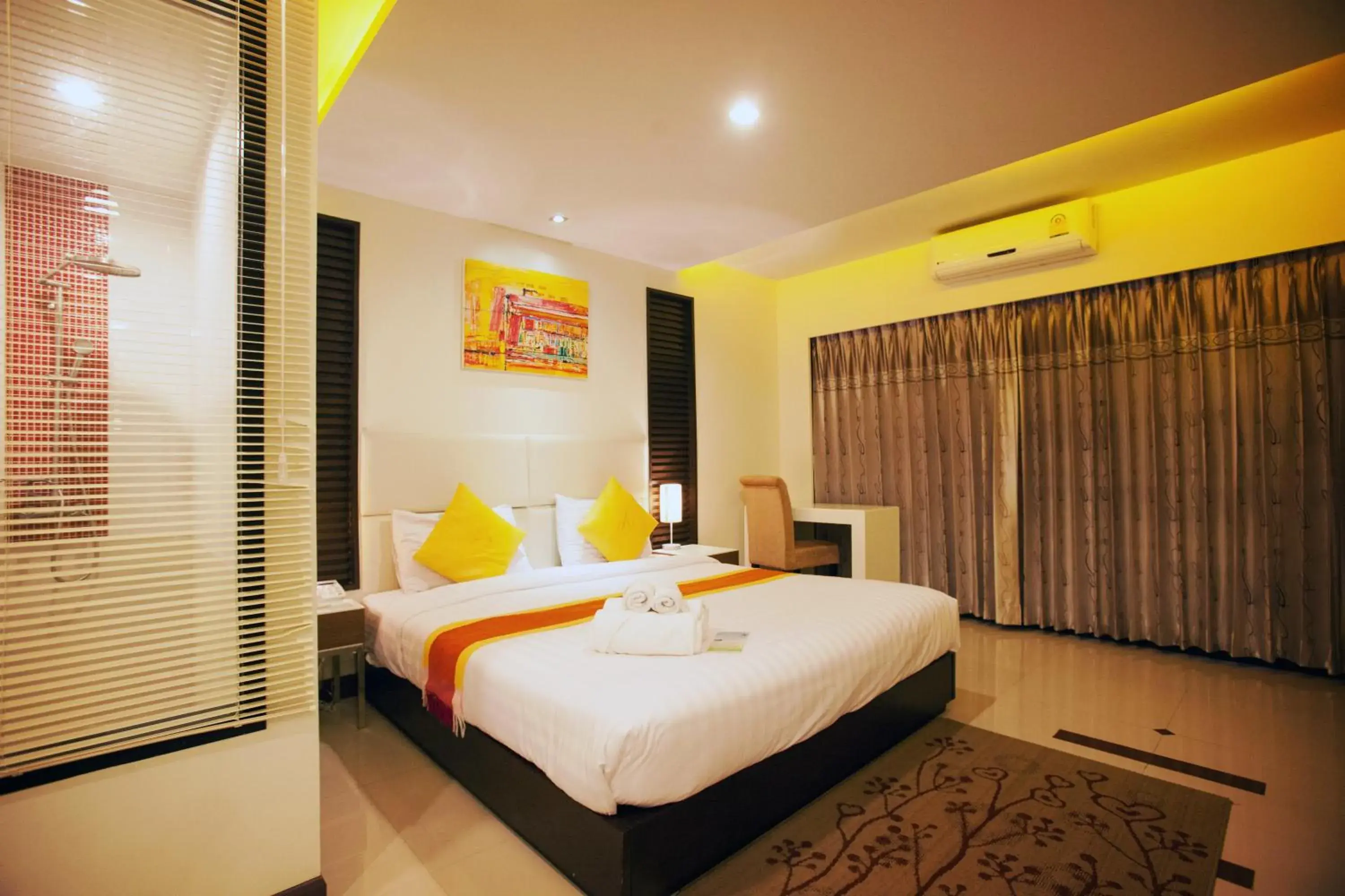 Bed in Ayara Grand Palace Hotel (SHA Extra Plus)