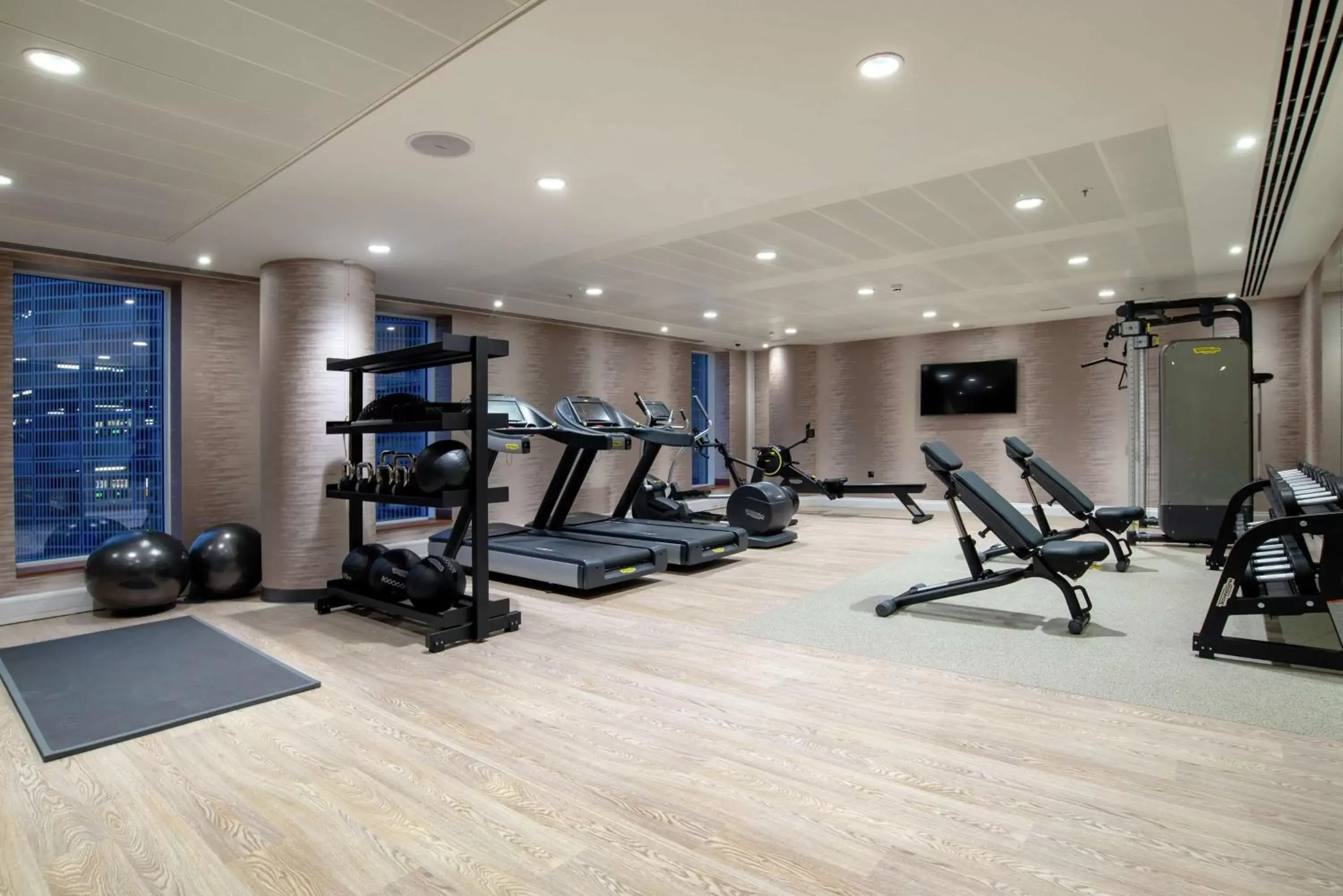 Fitness centre/facilities, Fitness Center/Facilities in Hilton Garden Inn London Heathrow Terminal 2 and 3