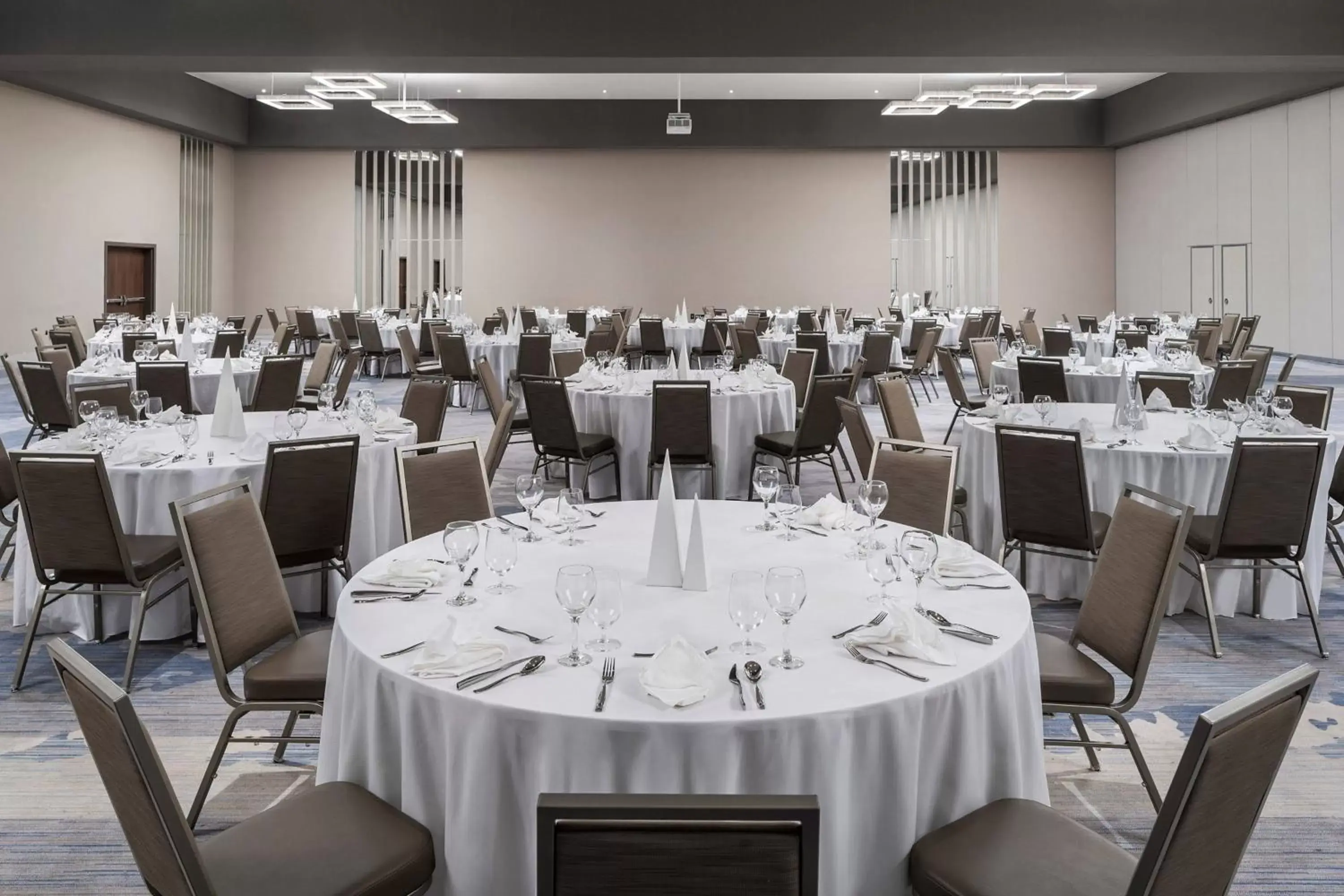 Meeting/conference room, Banquet Facilities in AC Hotel by Marriott Kingston, Jamaica