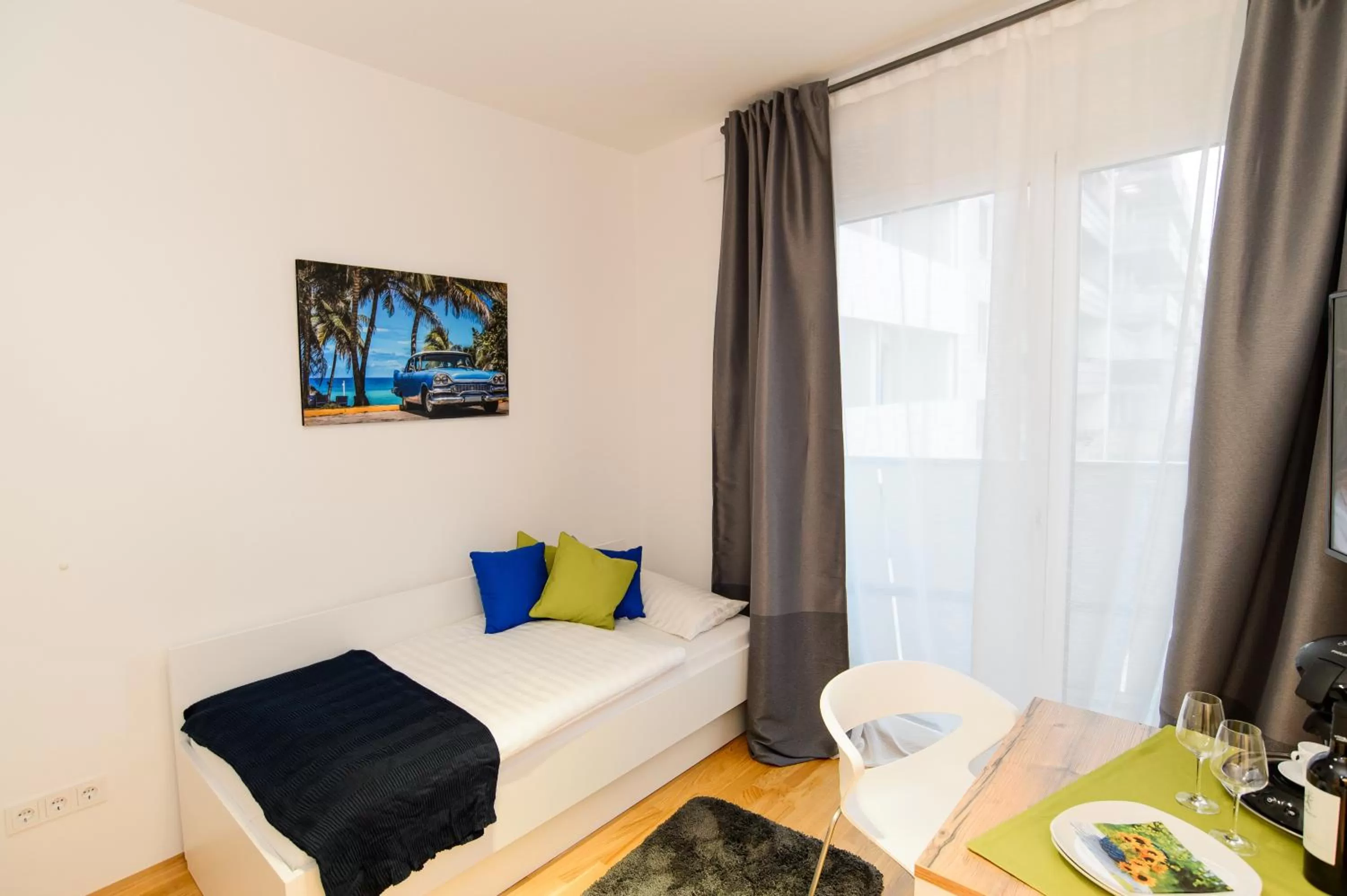 Photo of the whole room, Bed in Aparthotel my room - Messe Munich