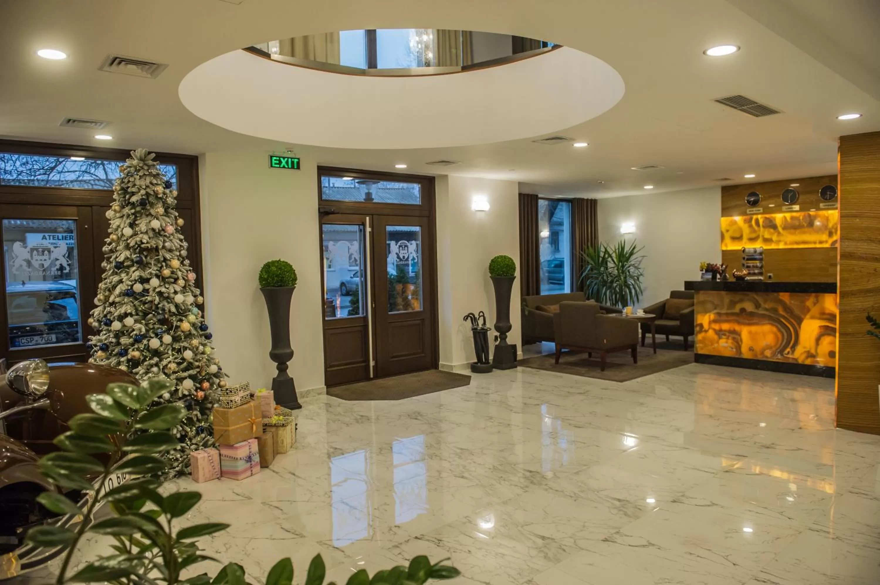 Lobby or reception in Bernardazzi Grand Hotel
