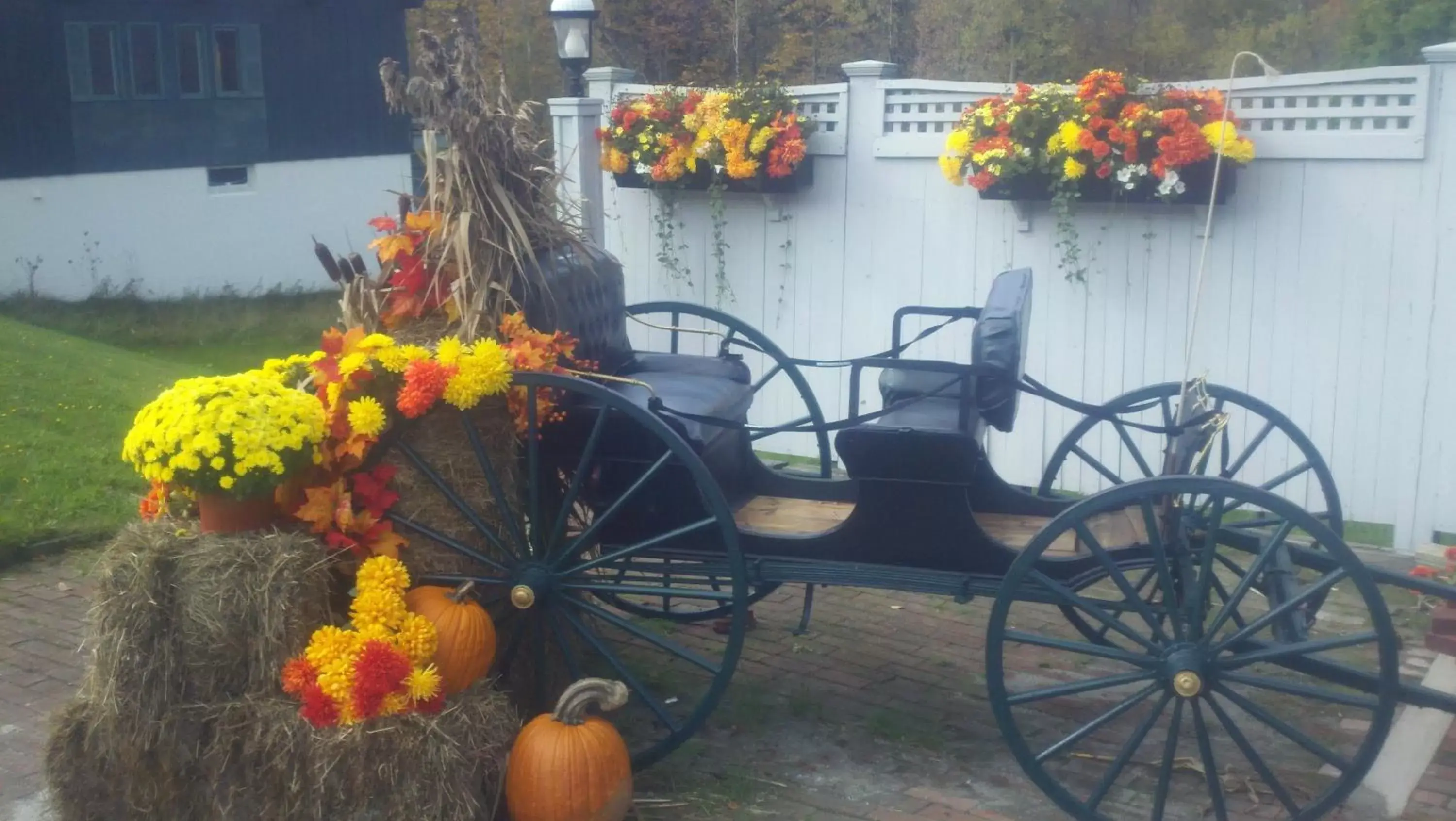 Facade/entrance in Greenbrier Inn Killington