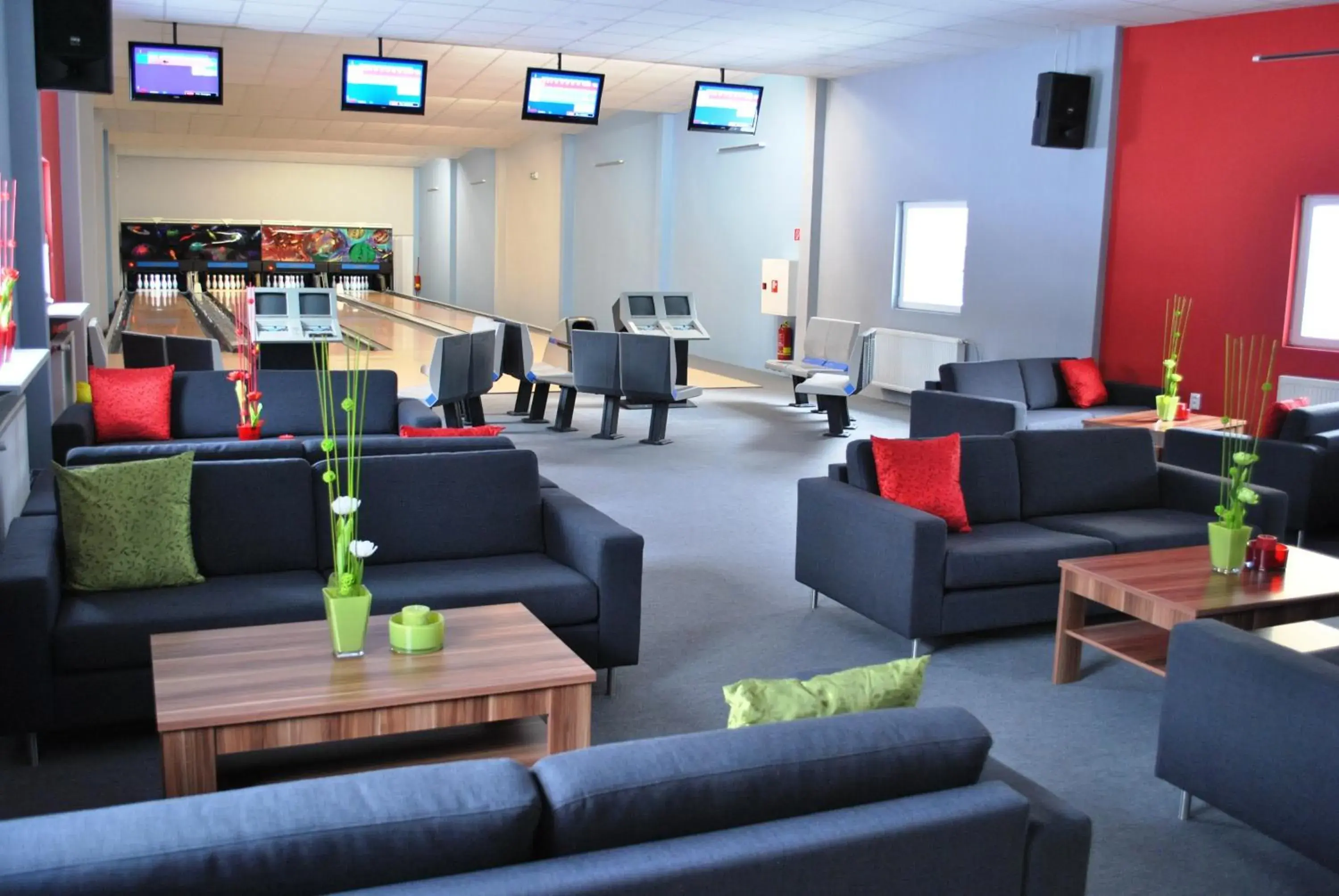 Bowling, Lounge/Bar in Hotel Dixon