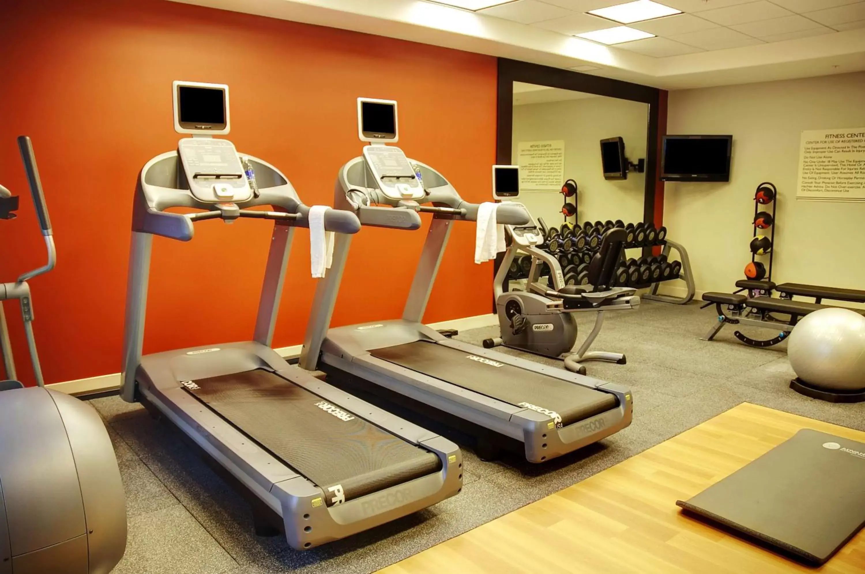 Fitness centre/facilities, Fitness Center/Facilities in Hilton Garden Inn Fontana