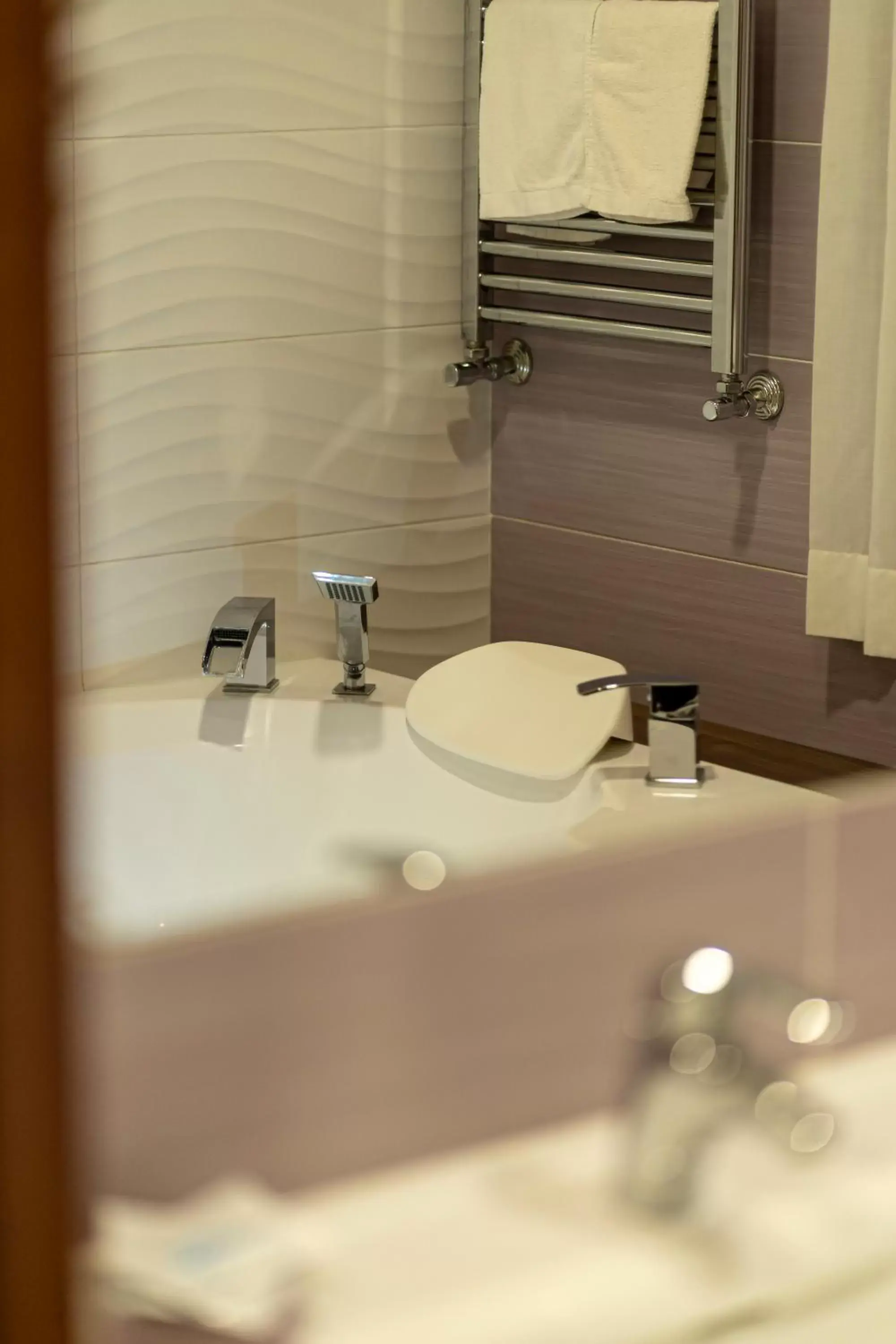 Bath, Bathroom in Hotel Smeraldo