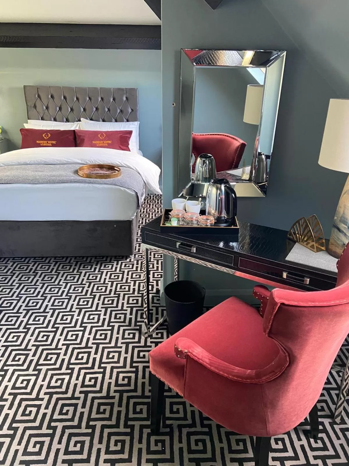 Bed in Phoenix Hotel Liverpool