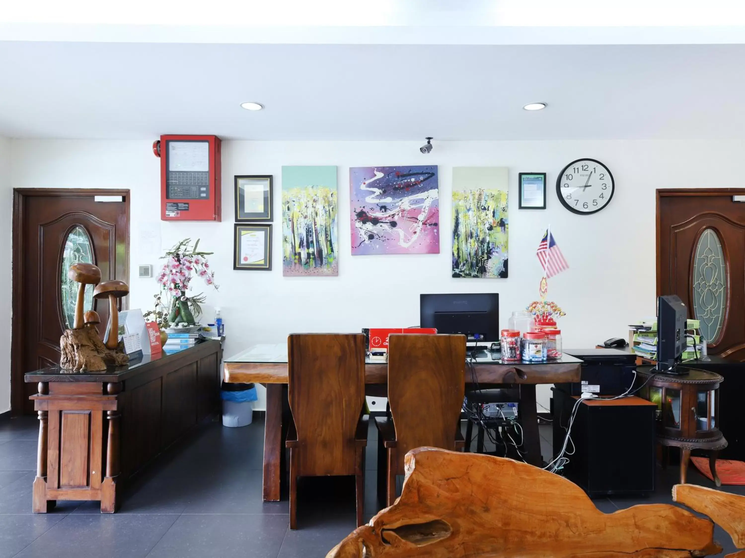 Lobby or reception in The Fern Lodge Hotel