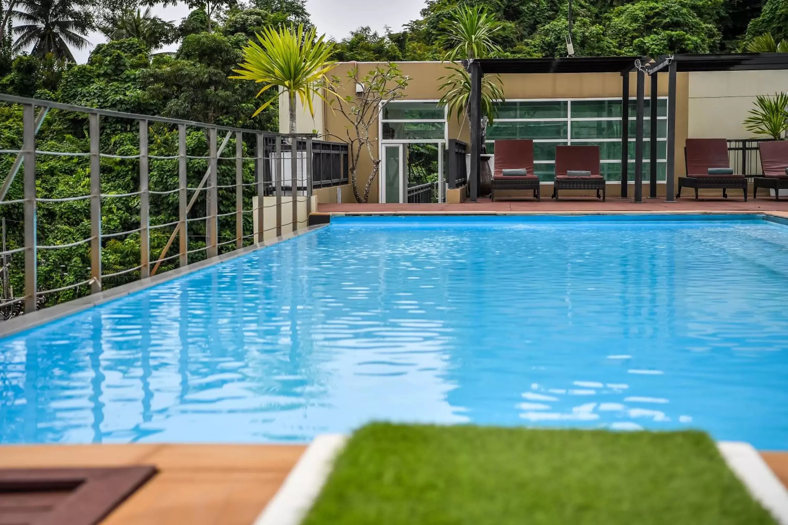 Swimming Pool in Navinda Krabi - SHA Plus