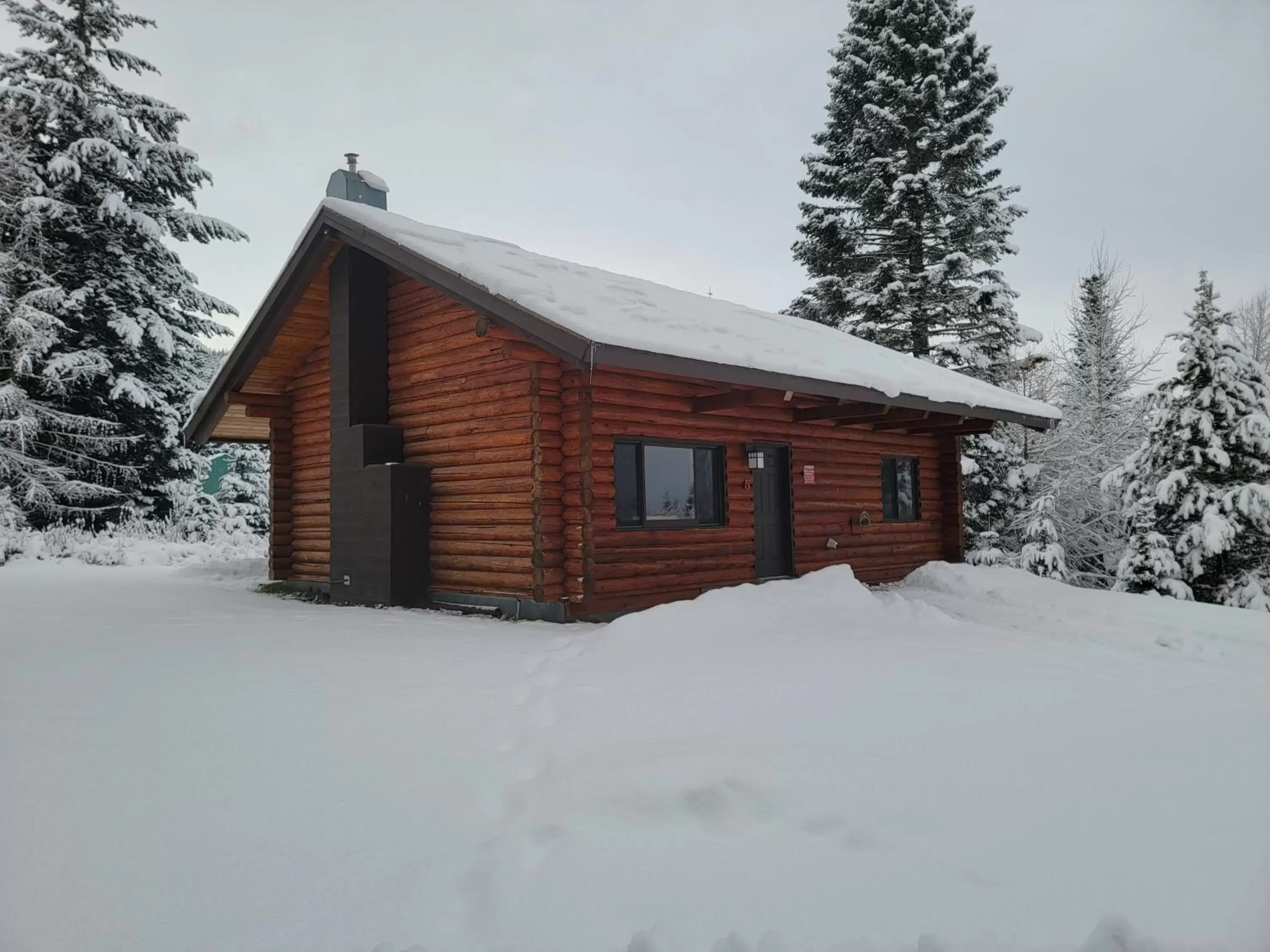 Property building, Winter in Cooper Spur Mountain Resort