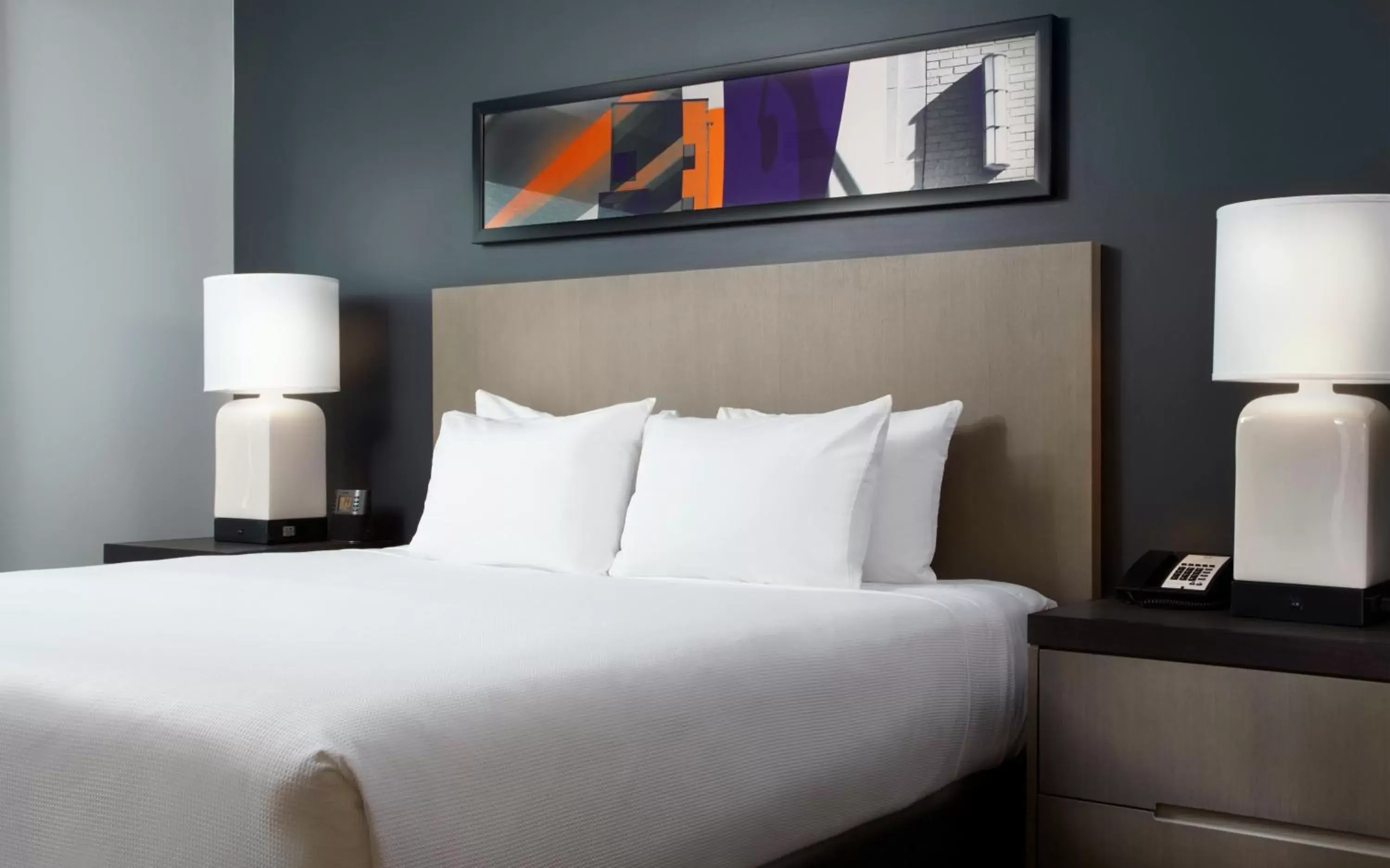 One-Bedroom King Suite with Kitchen and Sofa Bed in Hyatt House Denver Lakewood Belmar