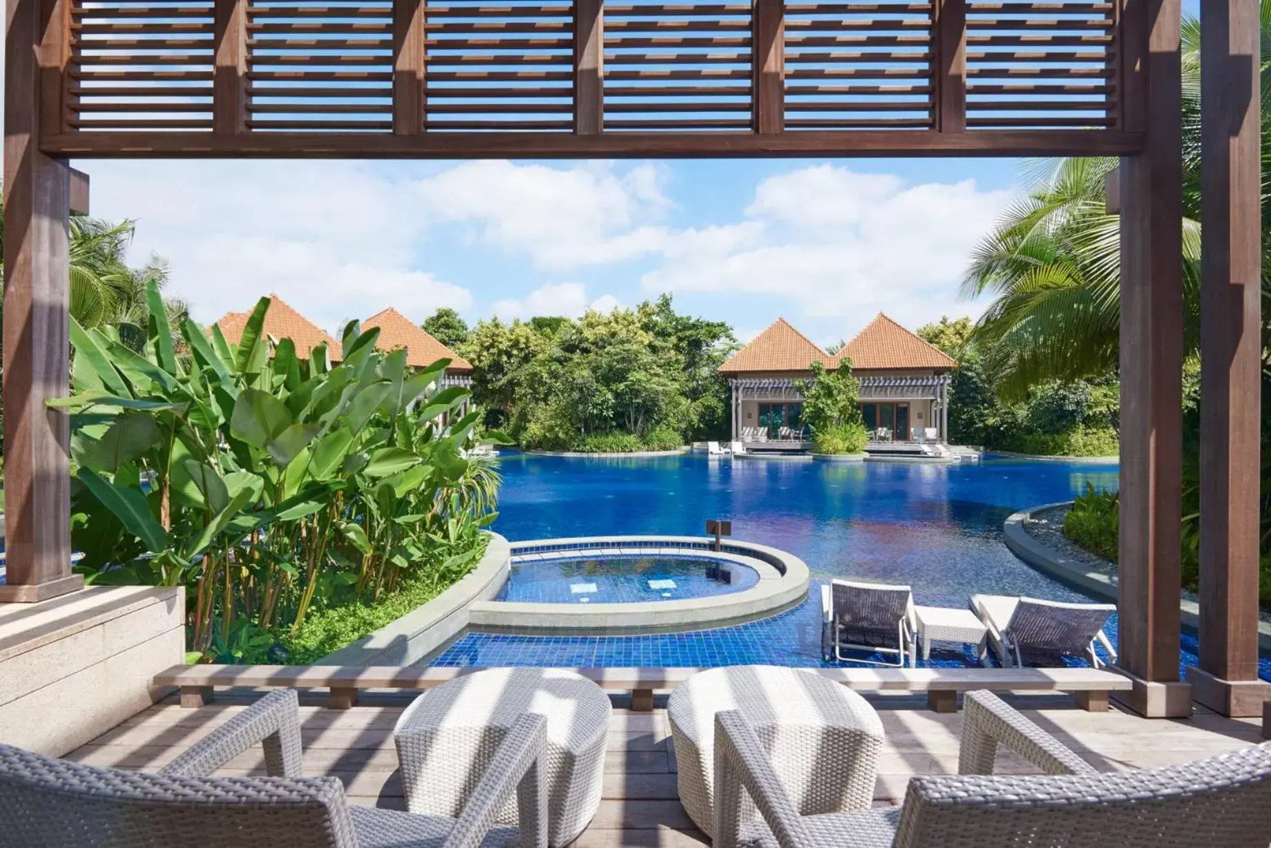 Pool view, Swimming Pool in Resorts World Sentosa - Equarius Villas