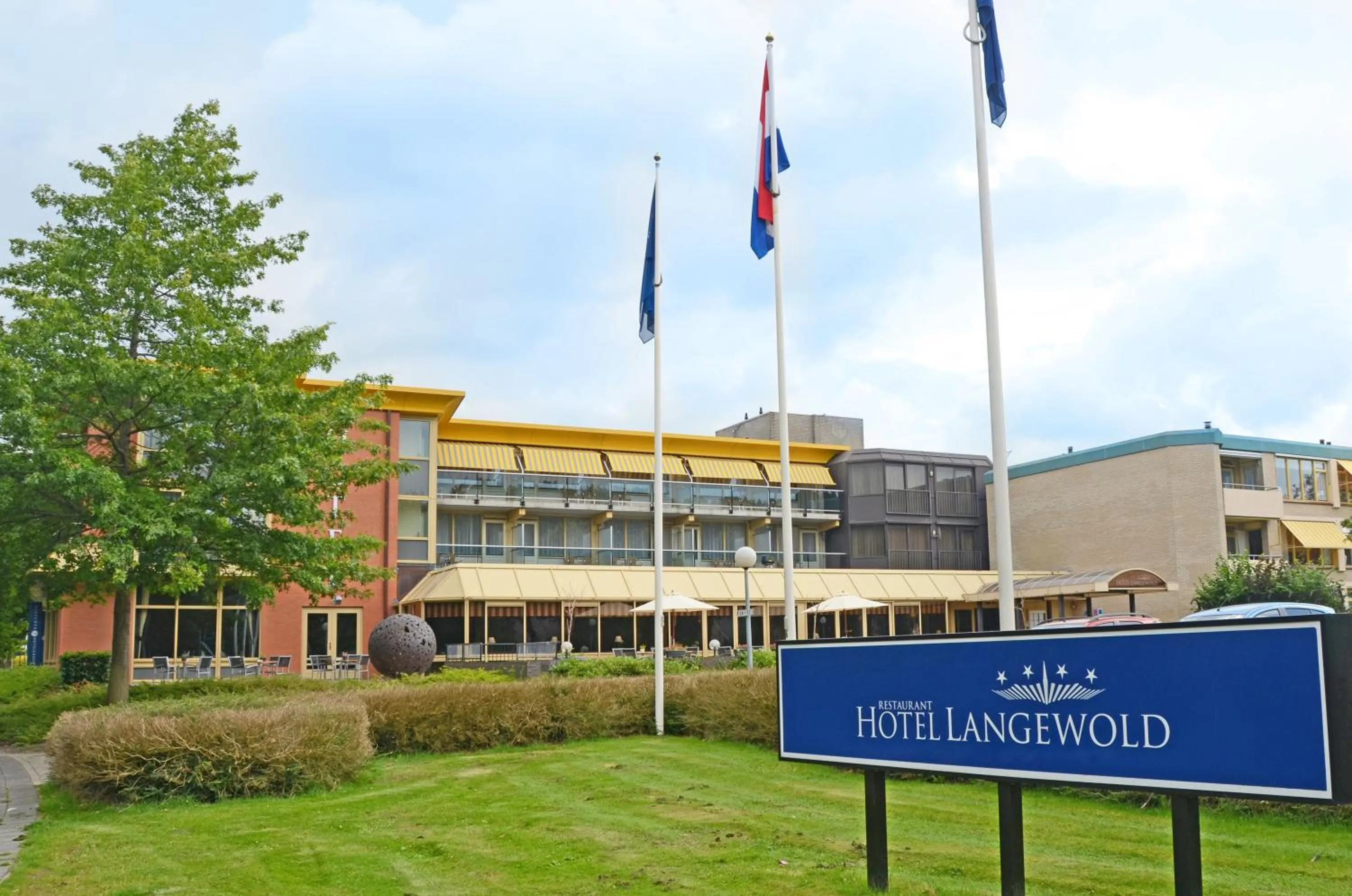 Facade/entrance in Fletcher Hotel-Restaurant Langewold