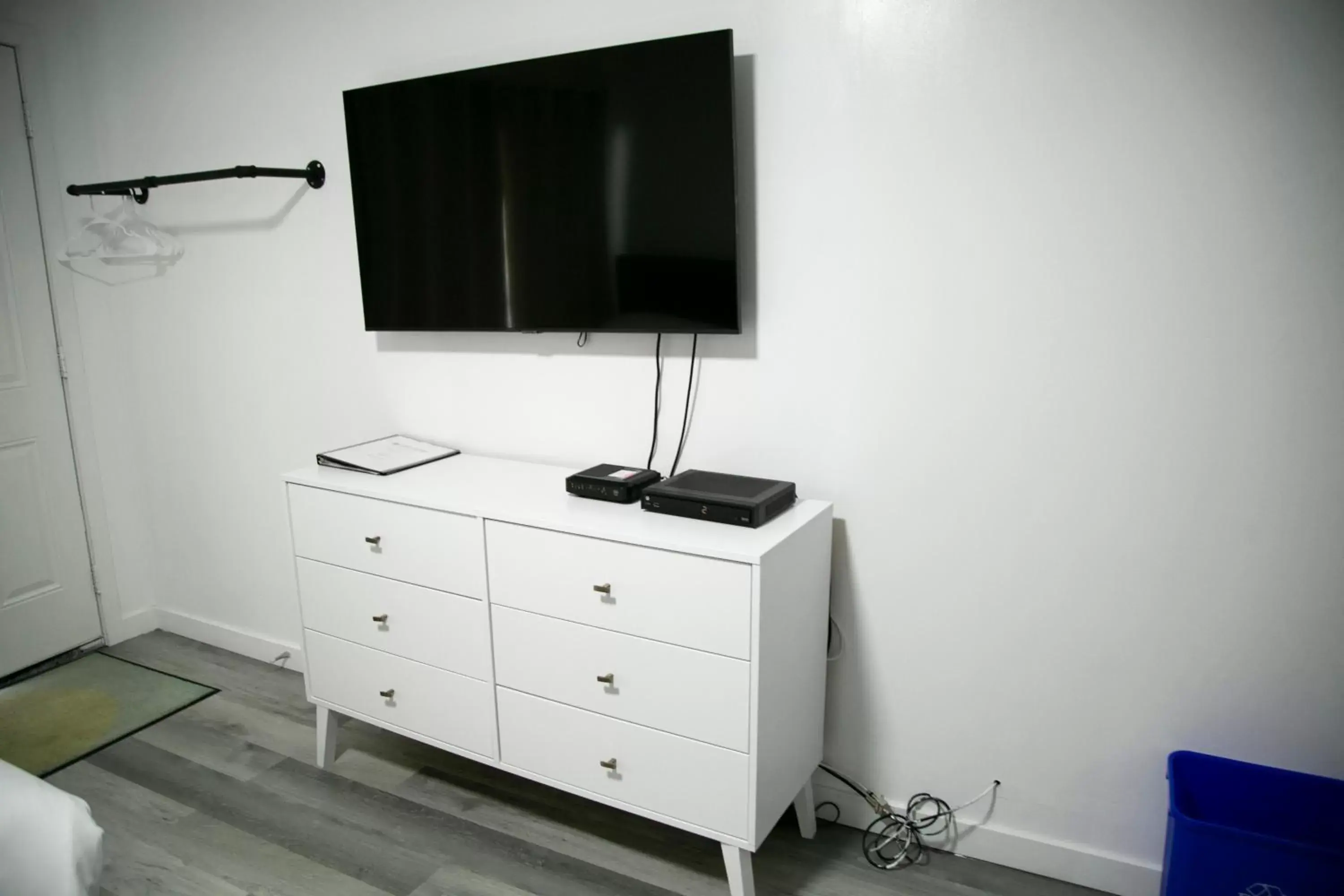 TV/Entertainment Center in Westview Centre Motel