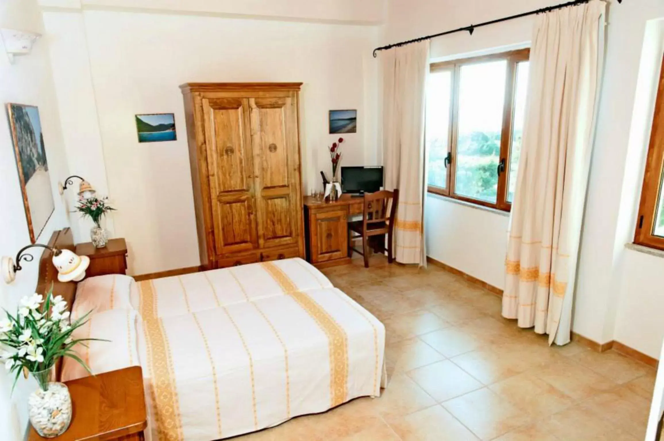 Bedroom in Bellamarina