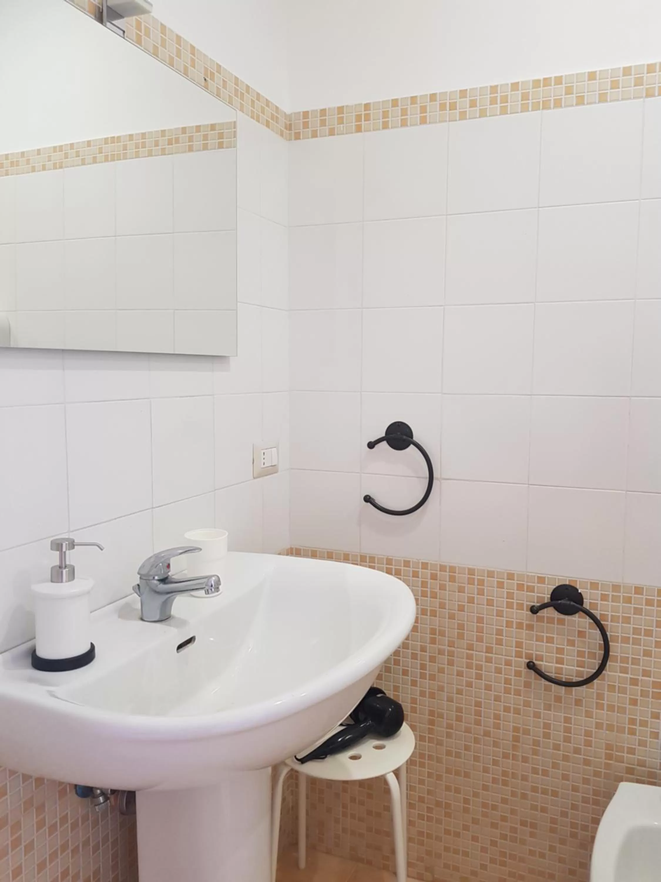 Bathroom in B&B Gisira