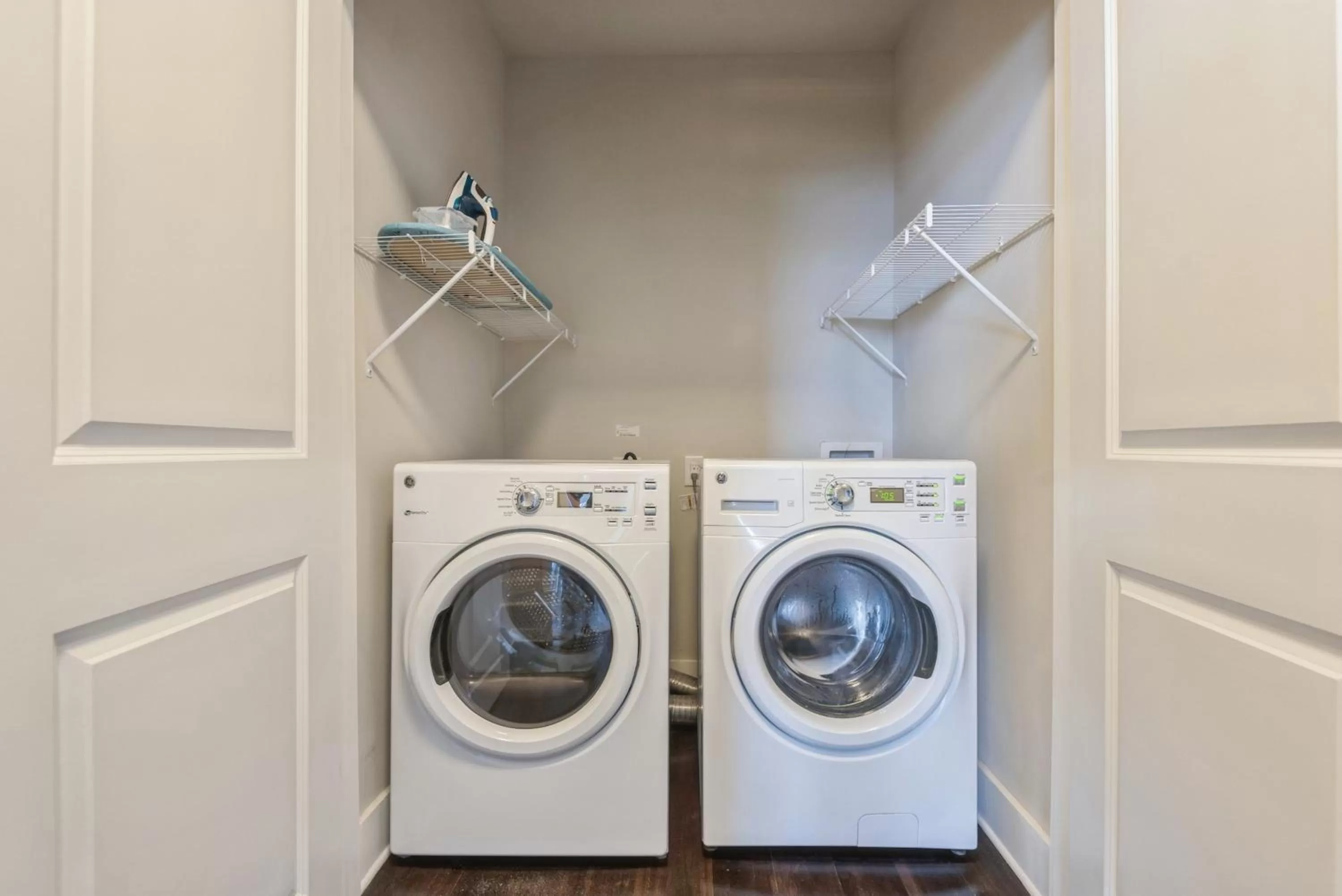 laundry in Kasa Dilworth Charlotte