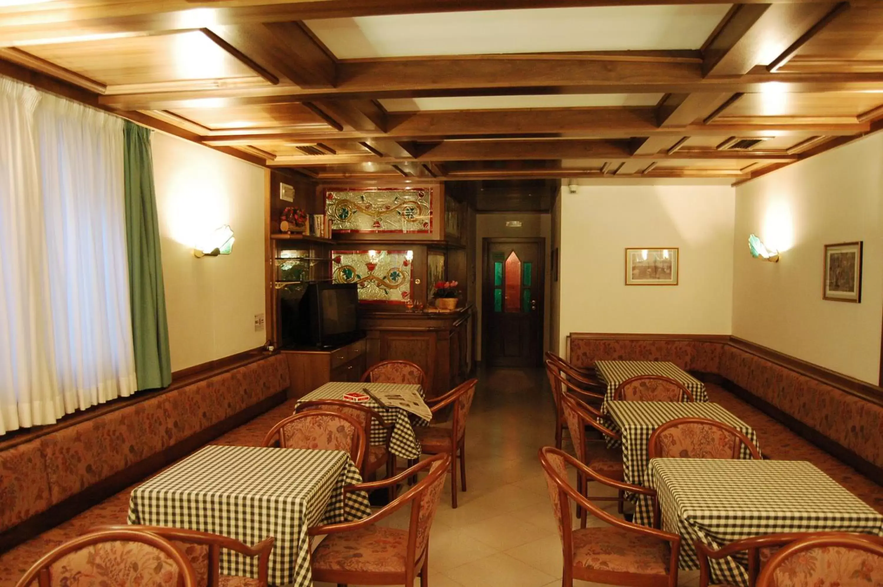 Other, Restaurant/Places to Eat in Hotel Quadrifoglio