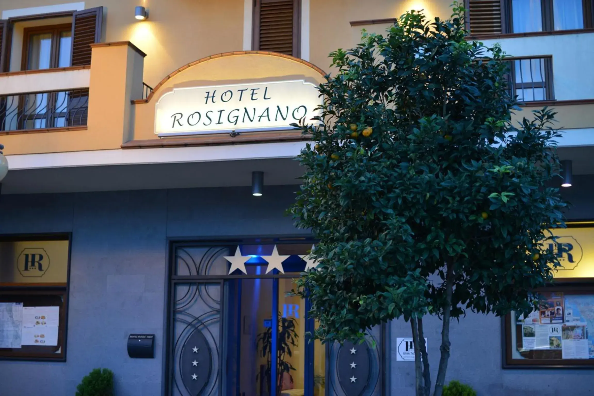 Facade/entrance, Property Building in Hotel Rosignano